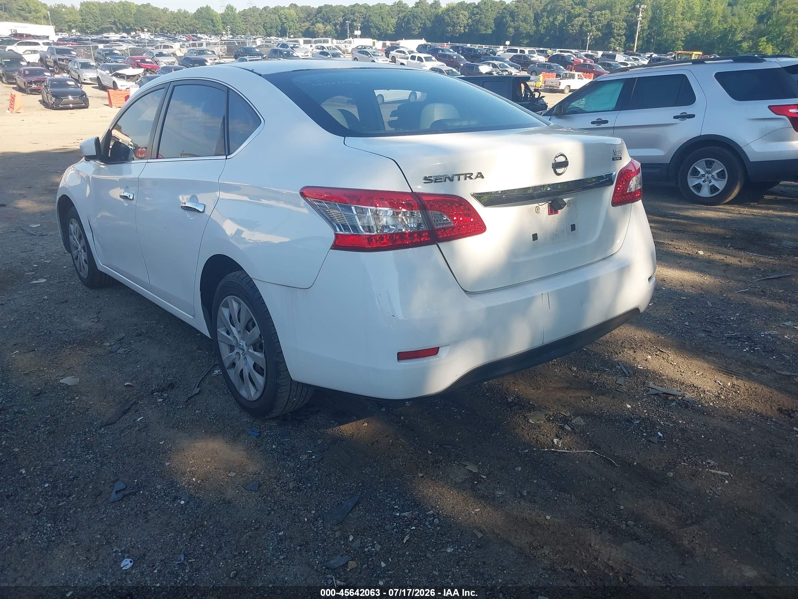 2015 Nissan Sentra S White vin: 3N1AB7AP7FY354389