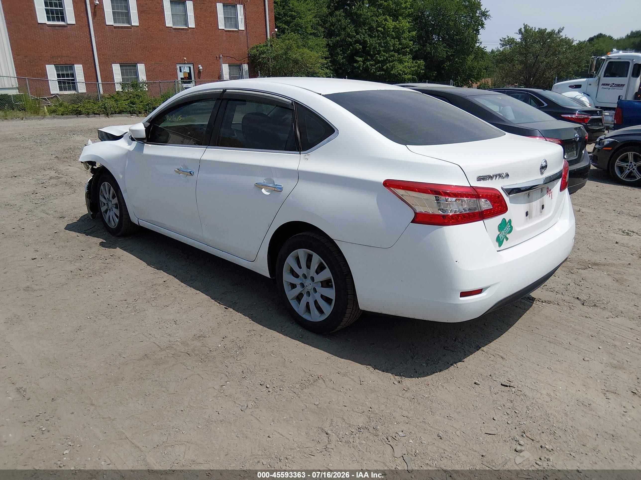 2015 Nissan Sentra S White vin: 3N1AB7AP7FY360807