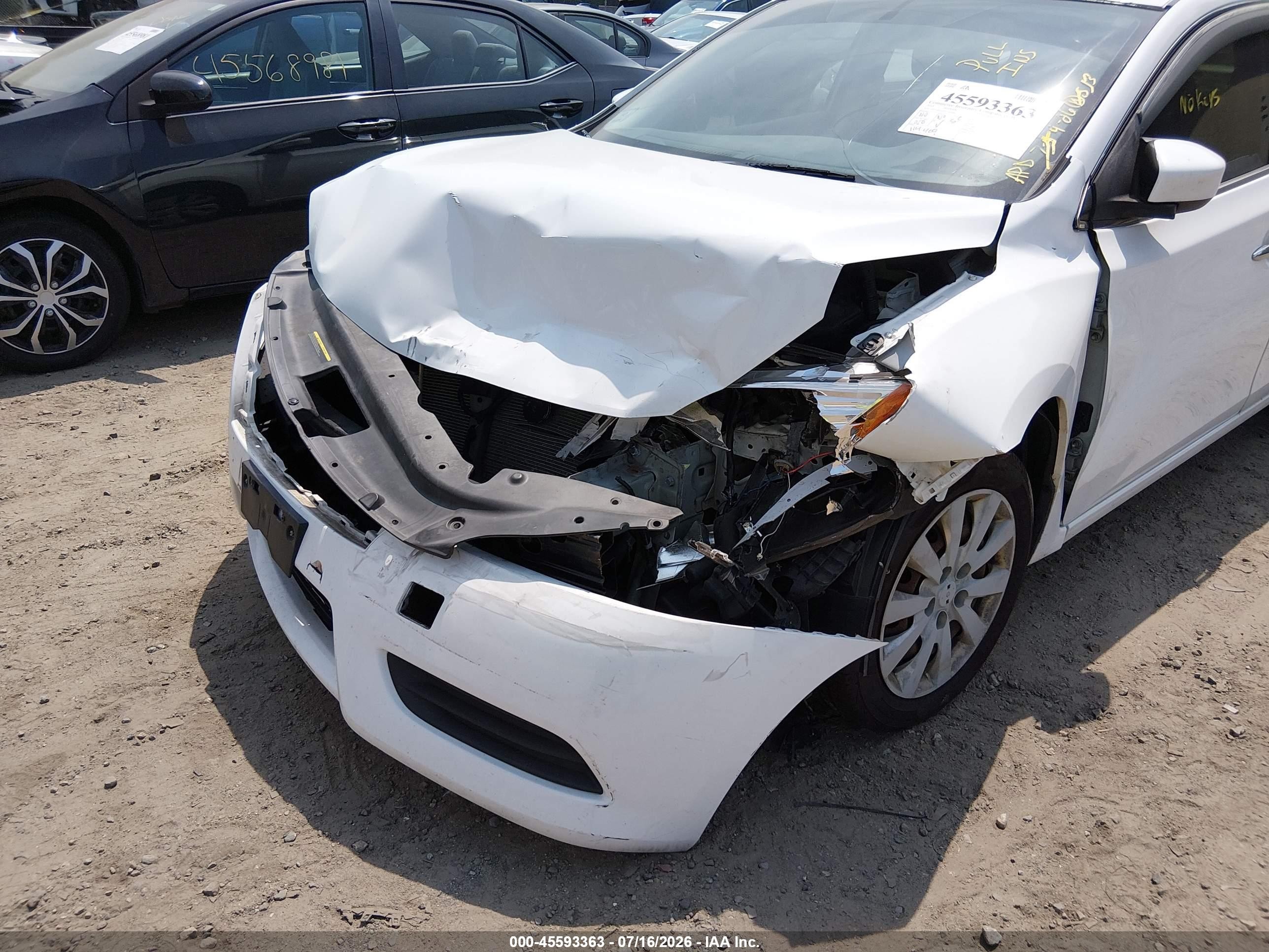 2015 Nissan Sentra S White vin: 3N1AB7AP7FY360807