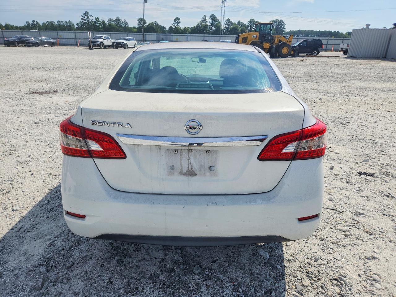 2015 Nissan Sentra S White vin: 3N1AB7AP7FY372651