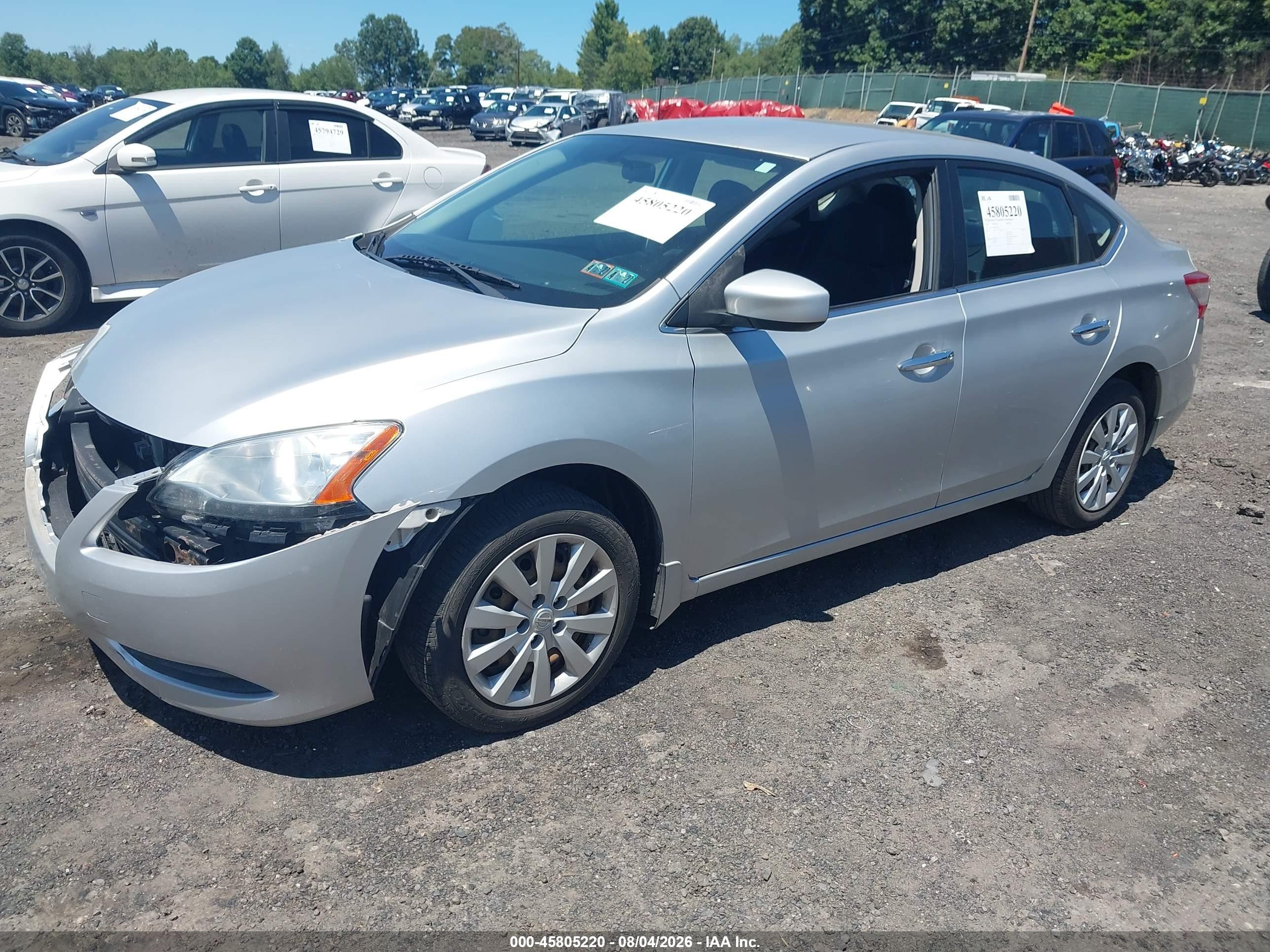 2015 Nissan Sentra S Серебряный vin: 3N1AB7AP7FY378563