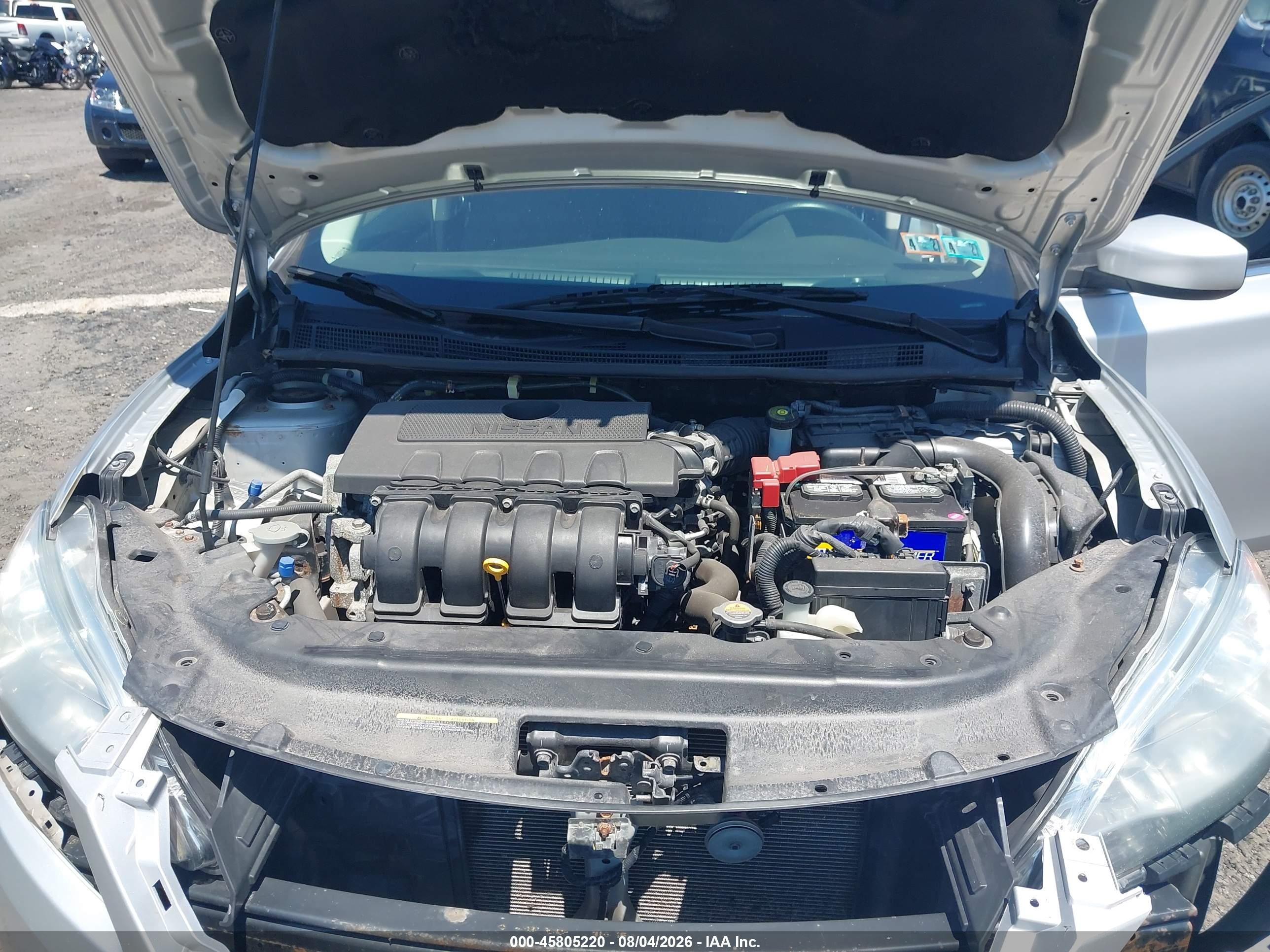 2015 Nissan Sentra S Серебряный vin: 3N1AB7AP7FY378563