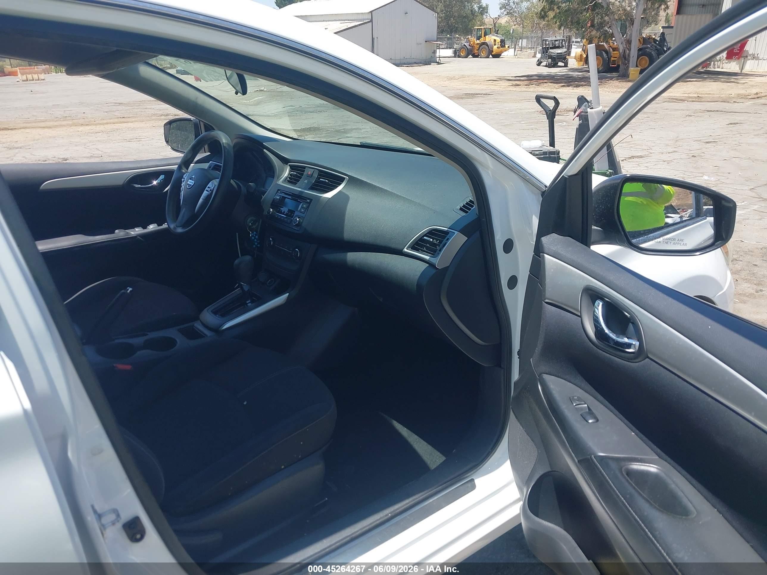 2016 Nissan Sentra S White vin: 3N1AB7AP7GY326528