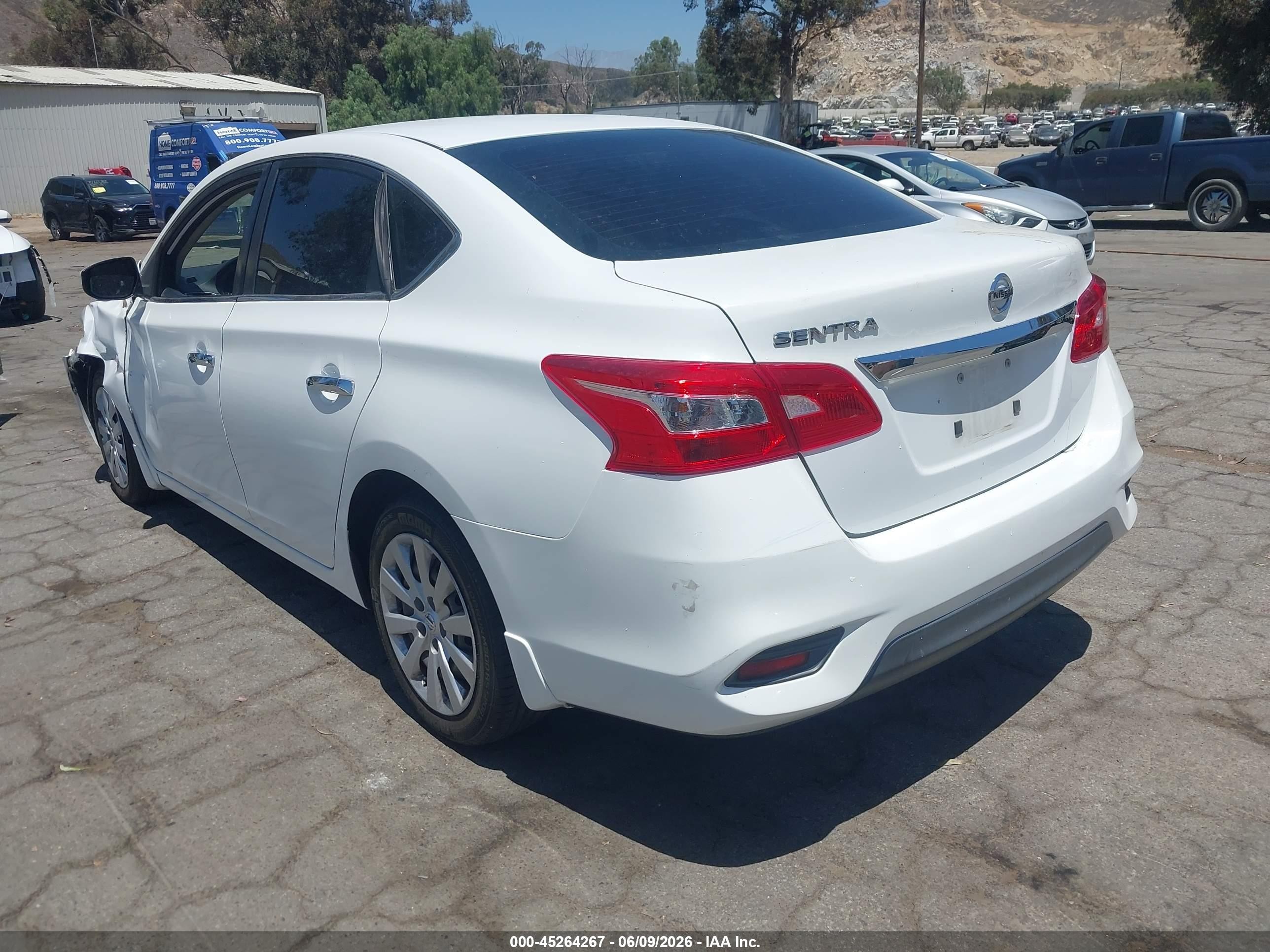 2016 Nissan Sentra S White vin: 3N1AB7AP7GY326528
