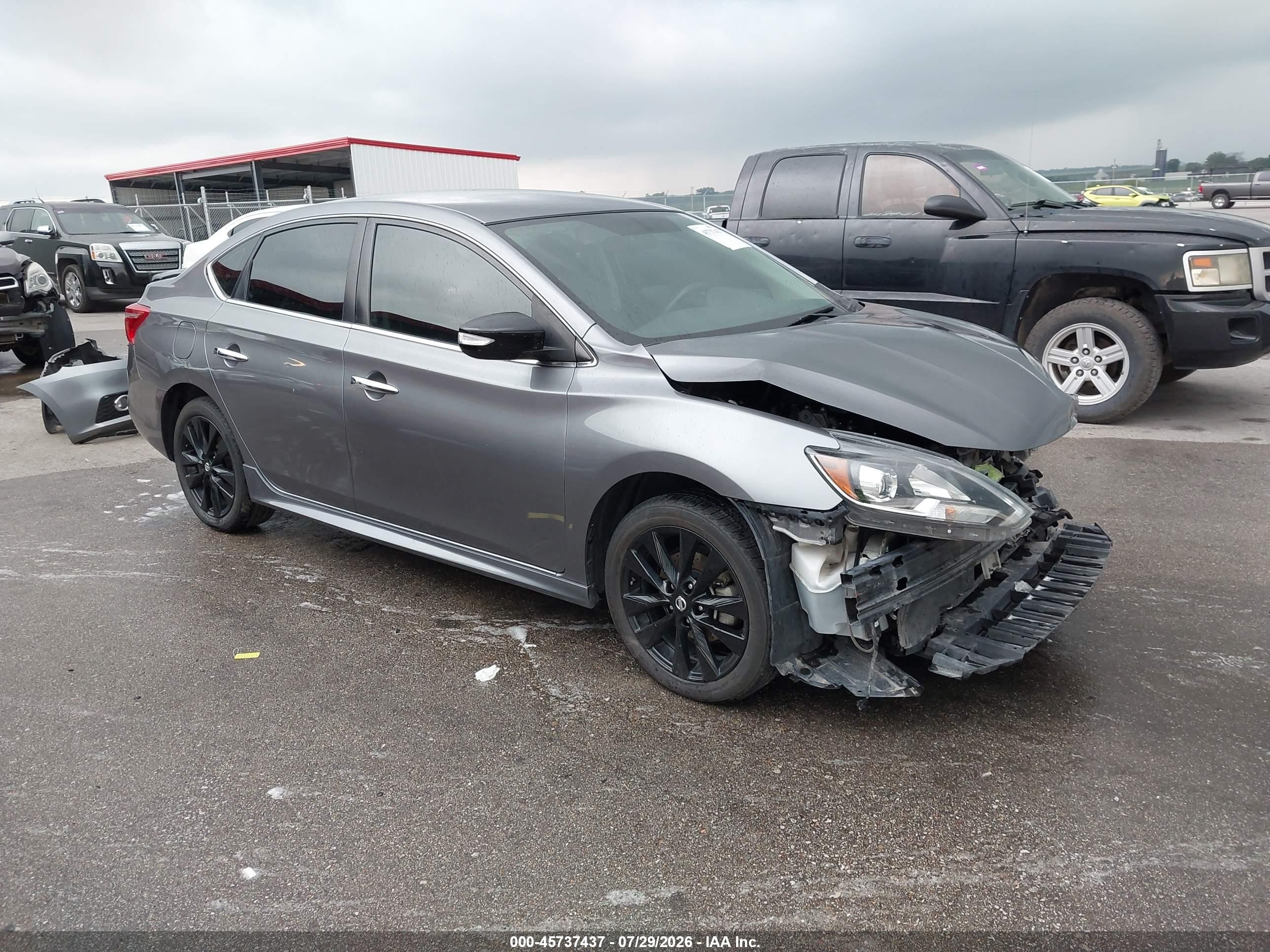 2017 Nissan Sentra Sr Серый vin: 3N1AB7AP7HY299638