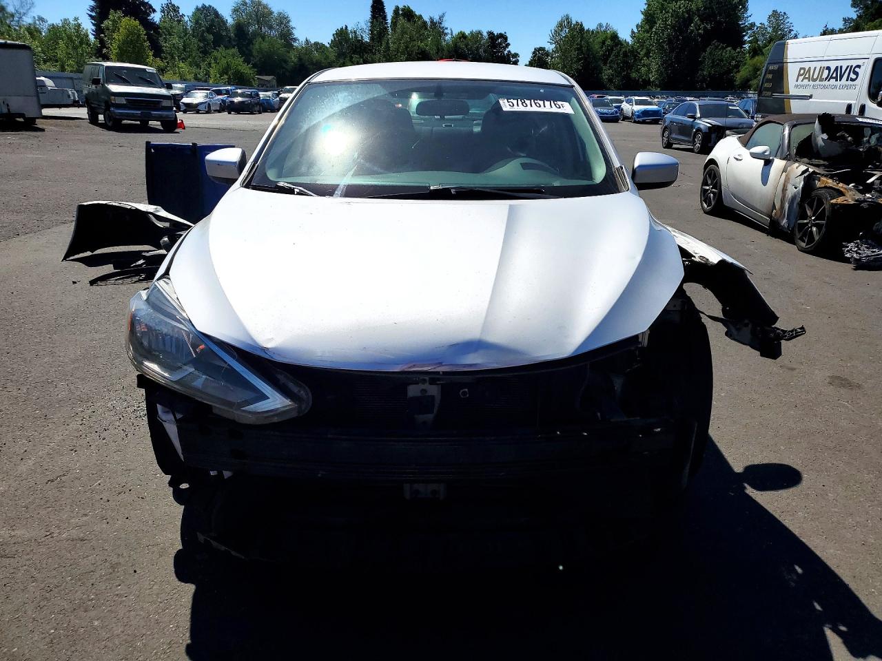2017 Nissan Sentra S Серебряный vin: 3N1AB7AP7HY328653
