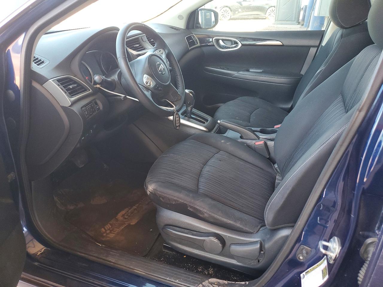 2018 Nissan Sentra Sv Blue vin: 3N1AB7AP7JY277547