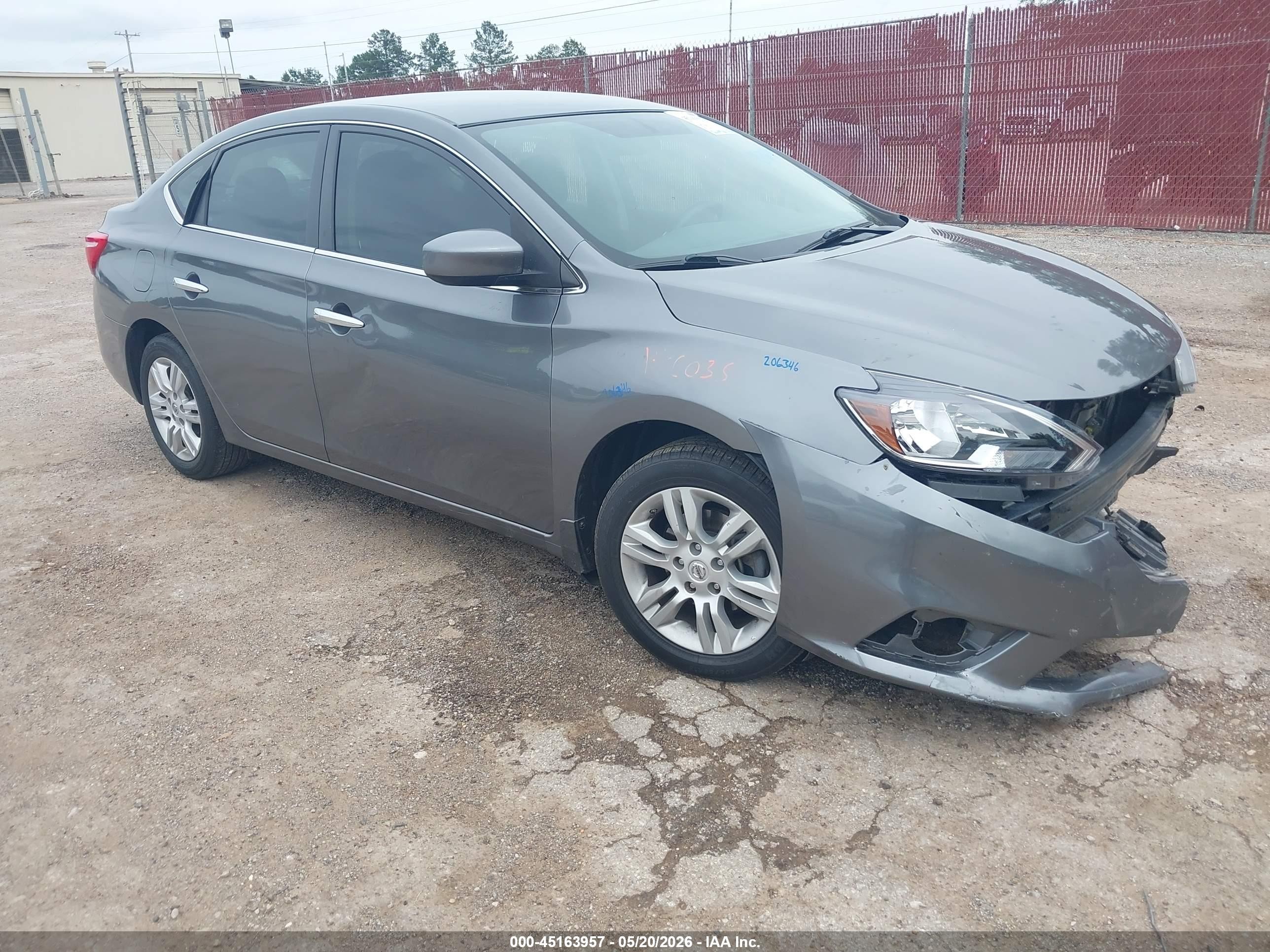 2018 Nissan Sentra S Серый vin: 3N1AB7AP7JY348066