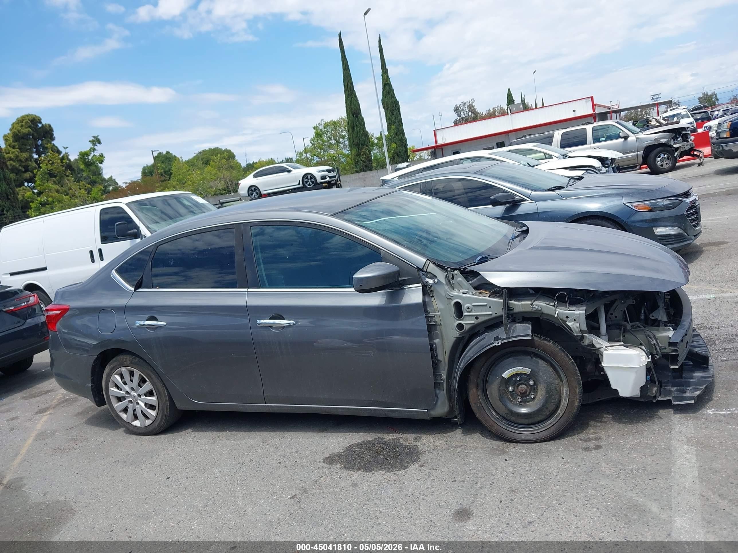 2019 Nissan Sentra S Gray vin: 3N1AB7AP7KY298075