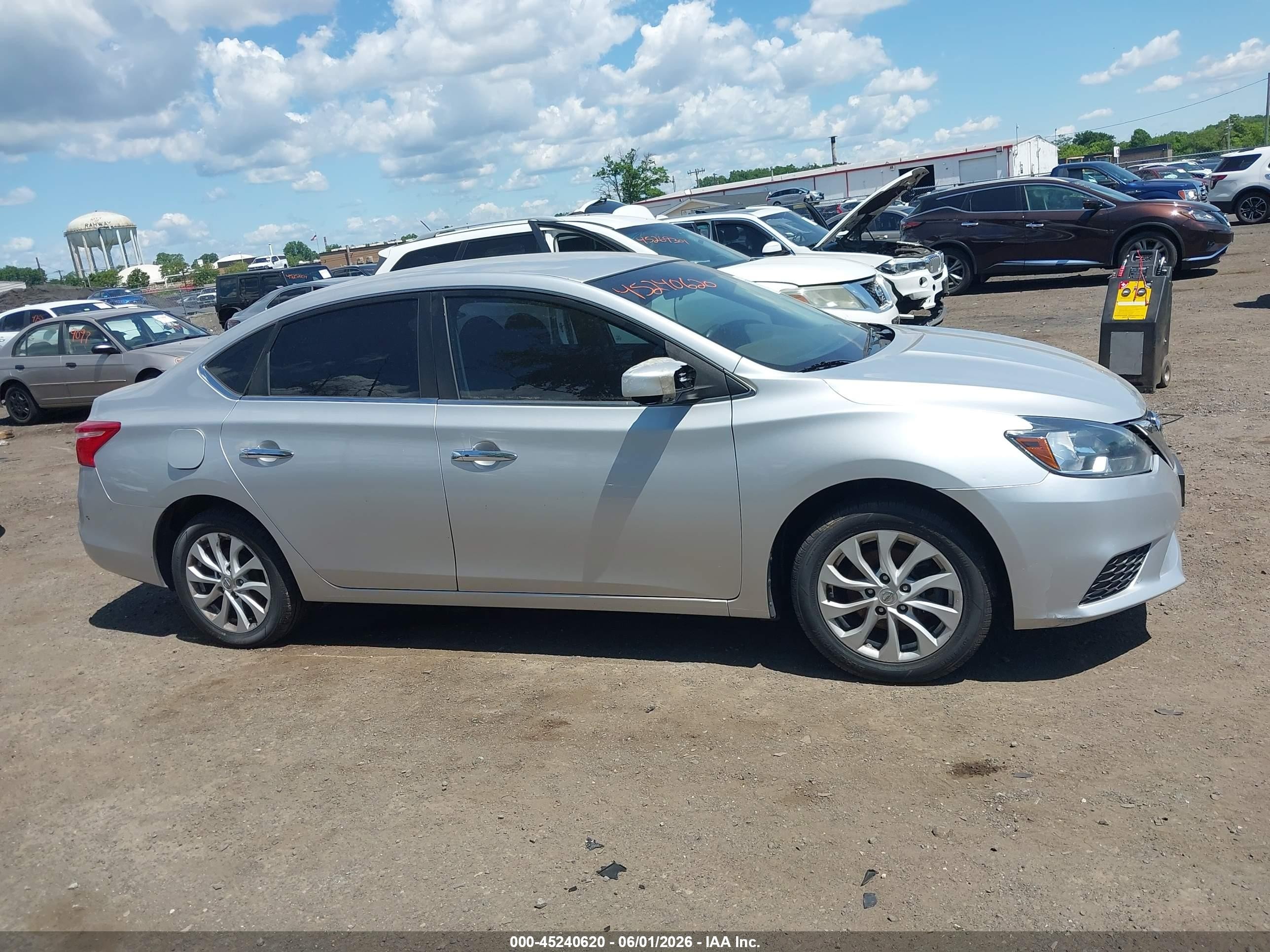 2019 Nissan Sentra Sv Silver vin: 3N1AB7AP7KY313447