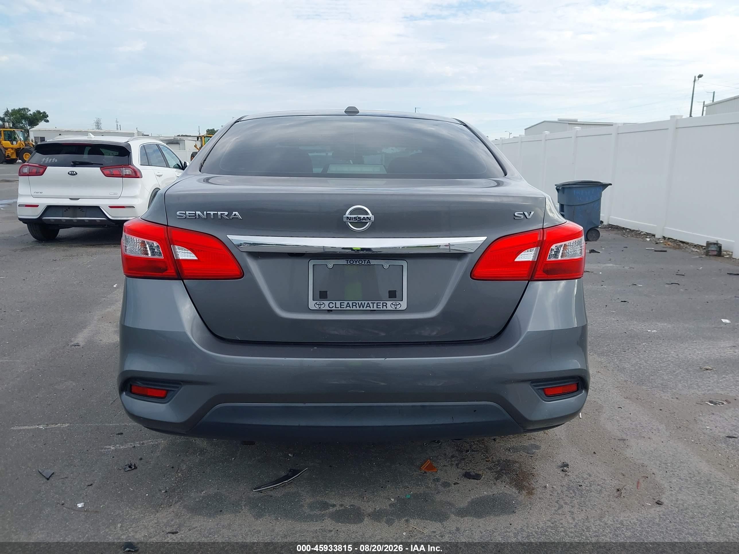 2019 Nissan Sentra Sv Gray vin: 3N1AB7AP7KY361594