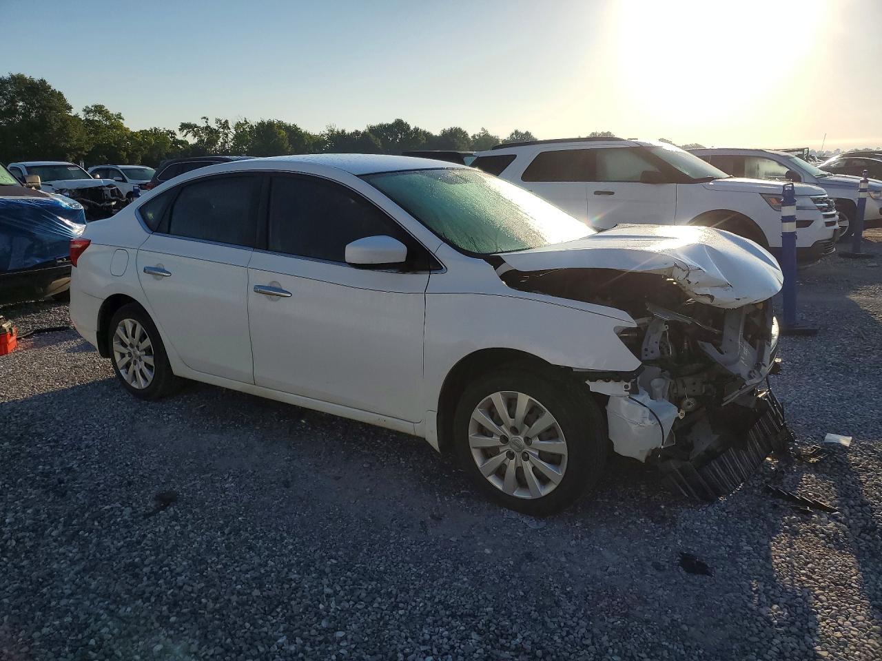 2019 Nissan Sentra S White vin: 3N1AB7AP7KY380114