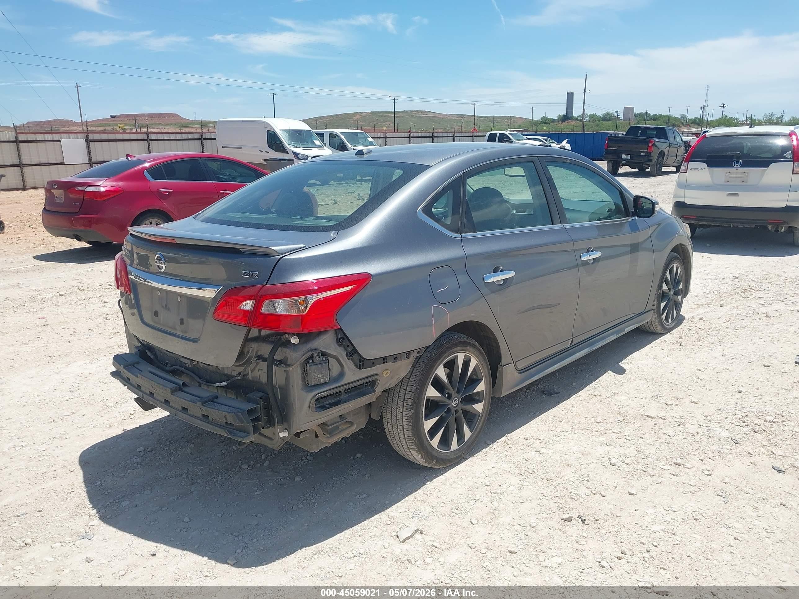 2019 Nissan Sentra Sr Gray vin: 3N1AB7AP7KY446306