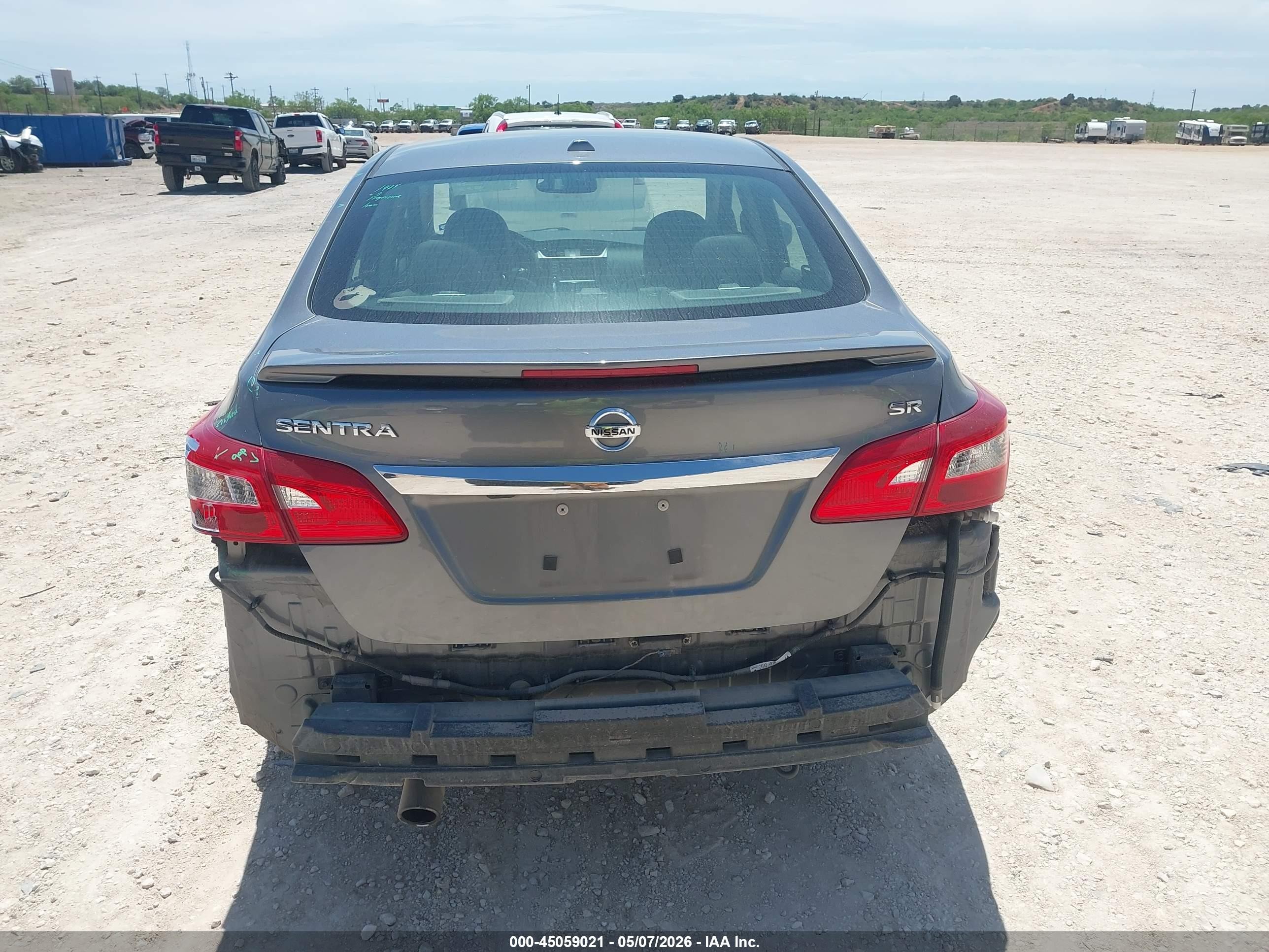 2019 Nissan Sentra Sr Gray vin: 3N1AB7AP7KY446306