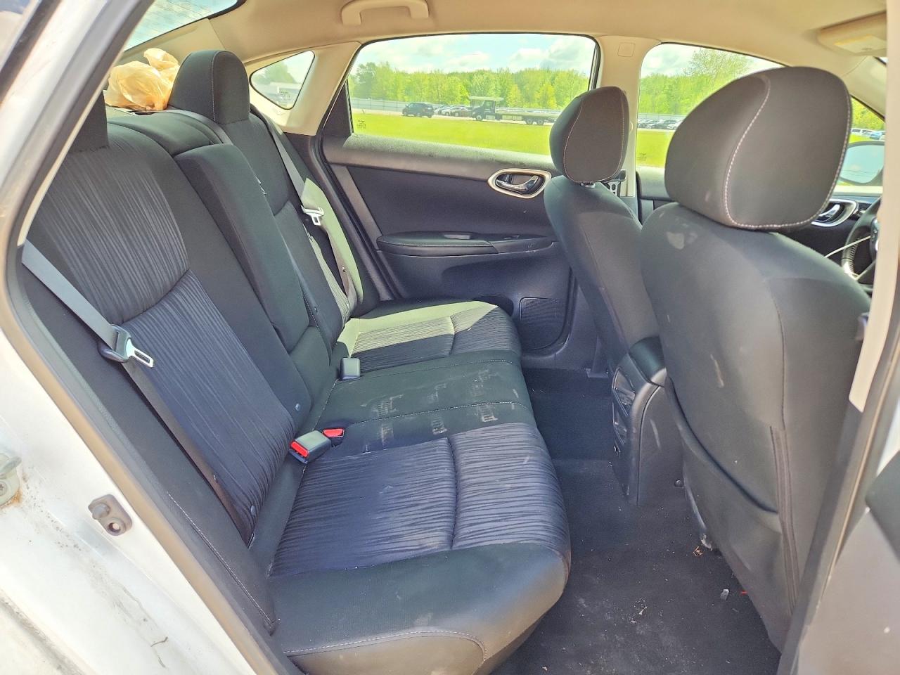 2019 Nissan Sentra Sv White vin: 3N1AB7AP7KY456107