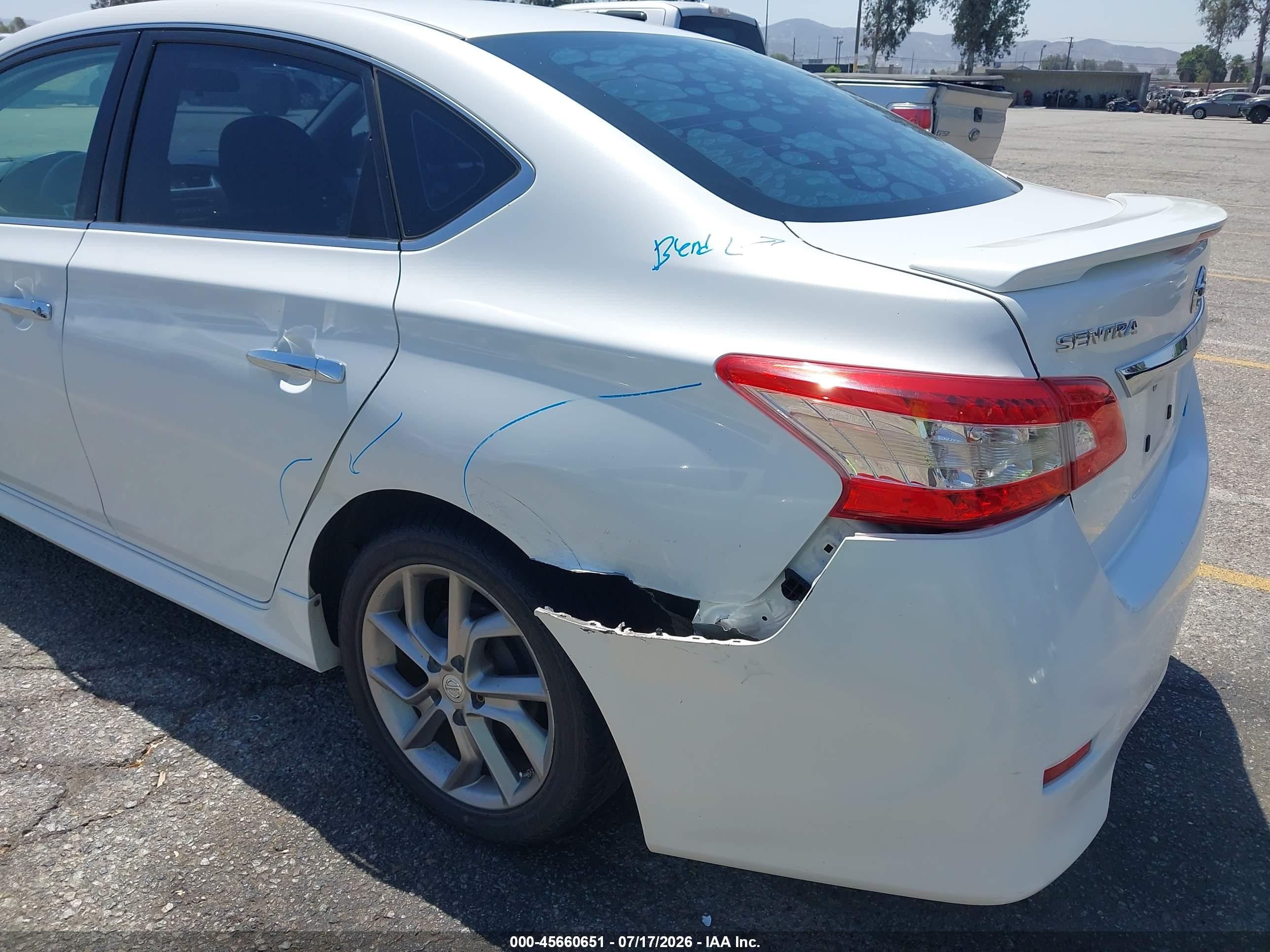 2013 Nissan Sentra Sr White vin: 3N1AB7AP8DL643825