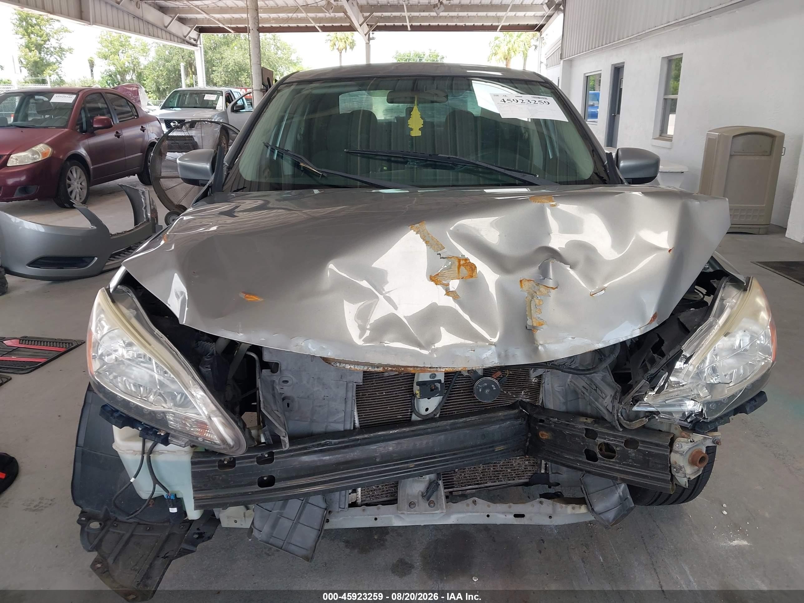 2013 Nissan Sentra S Silver vin: 3N1AB7AP8DL675898