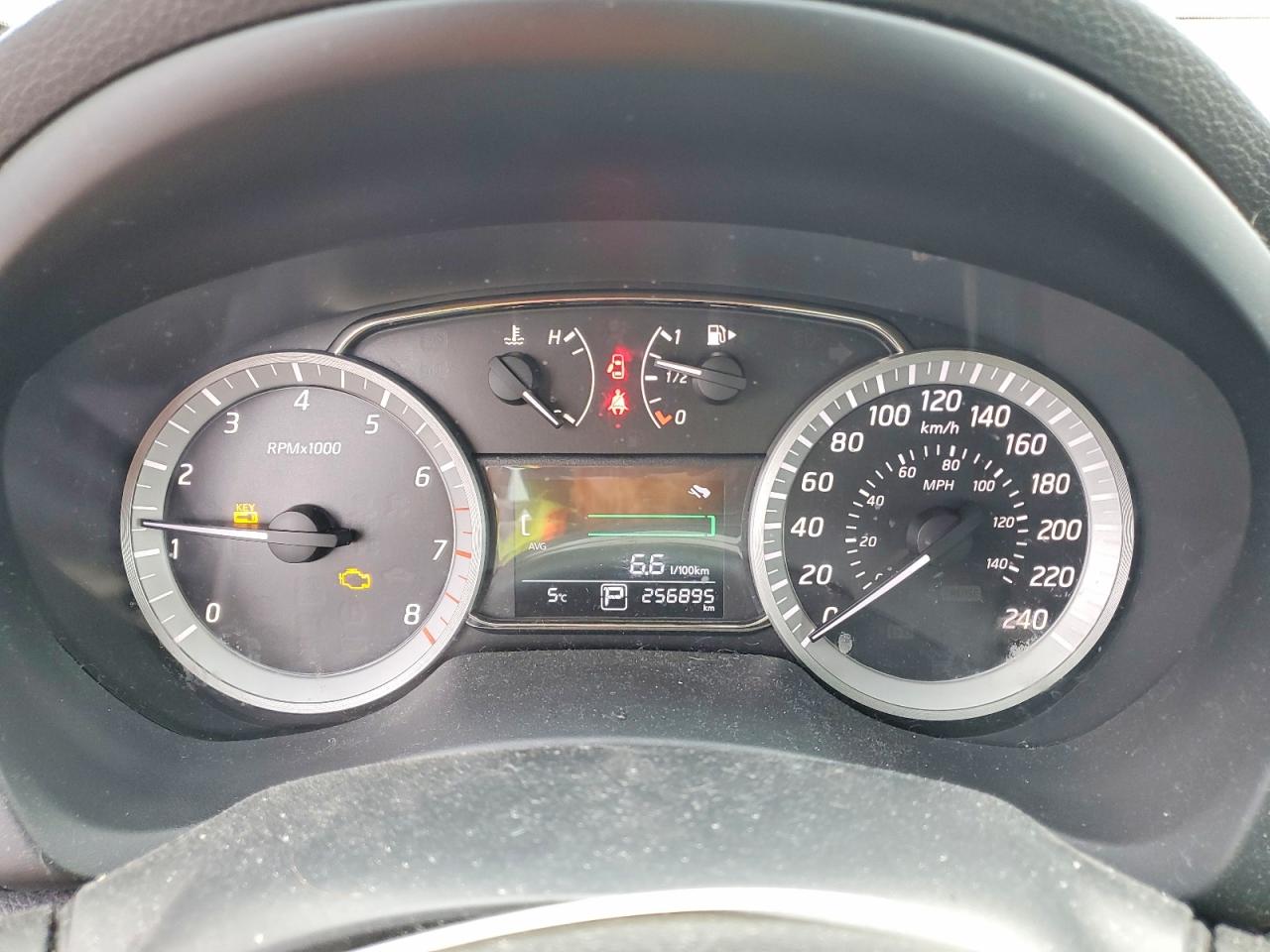 2013 Nissan Sentra S Gray vin: 3N1AB7AP8DL740359