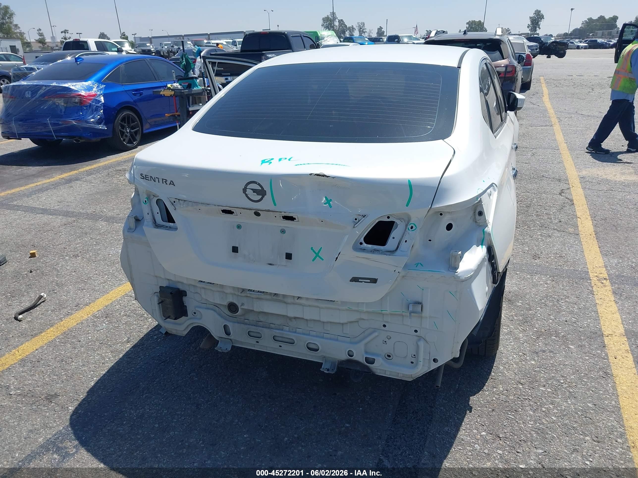 2013 Nissan Sentra S White vin: 3N1AB7AP8DL772096