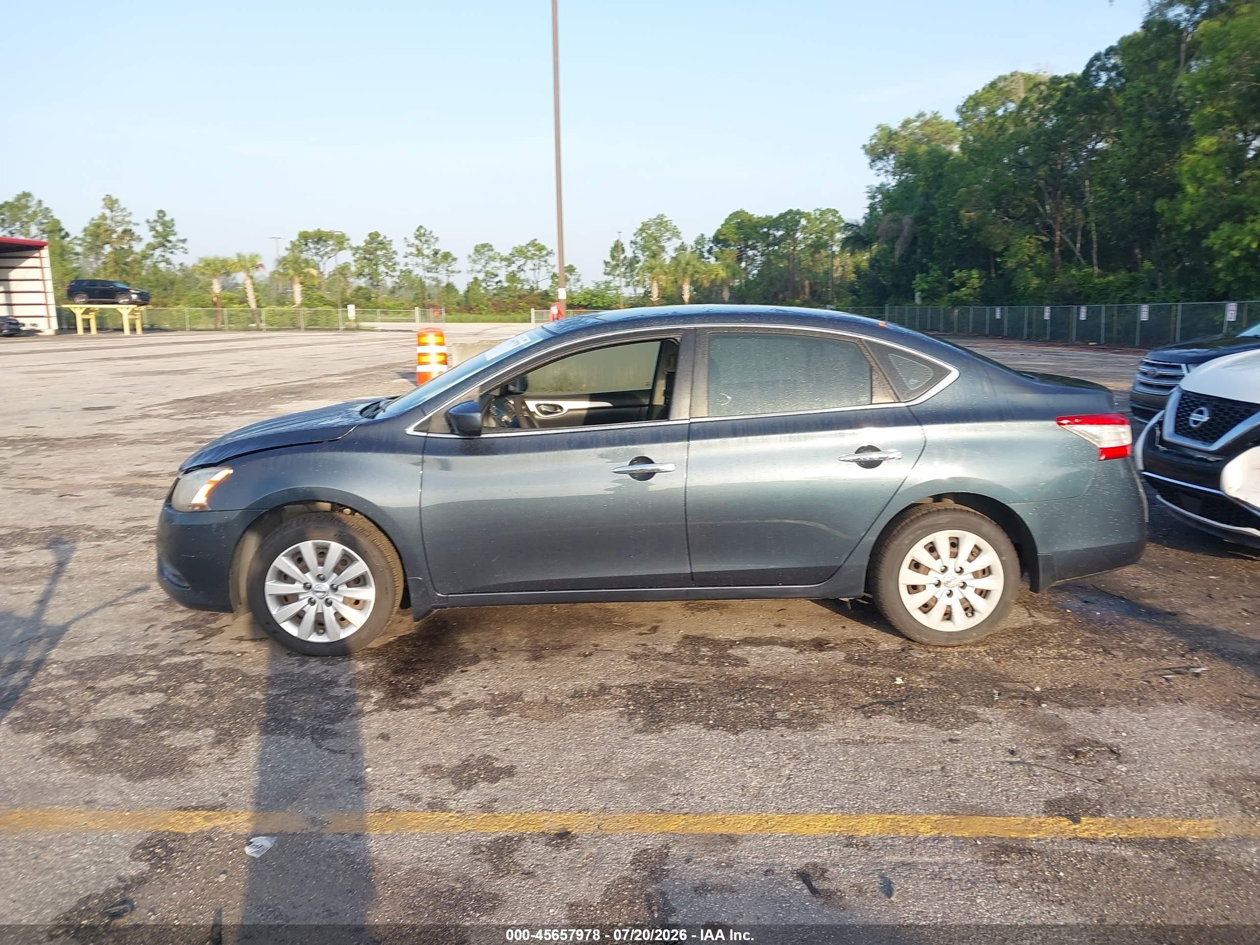 2013 Nissan Sentra S Серый vin: 3N1AB7AP8DL792946