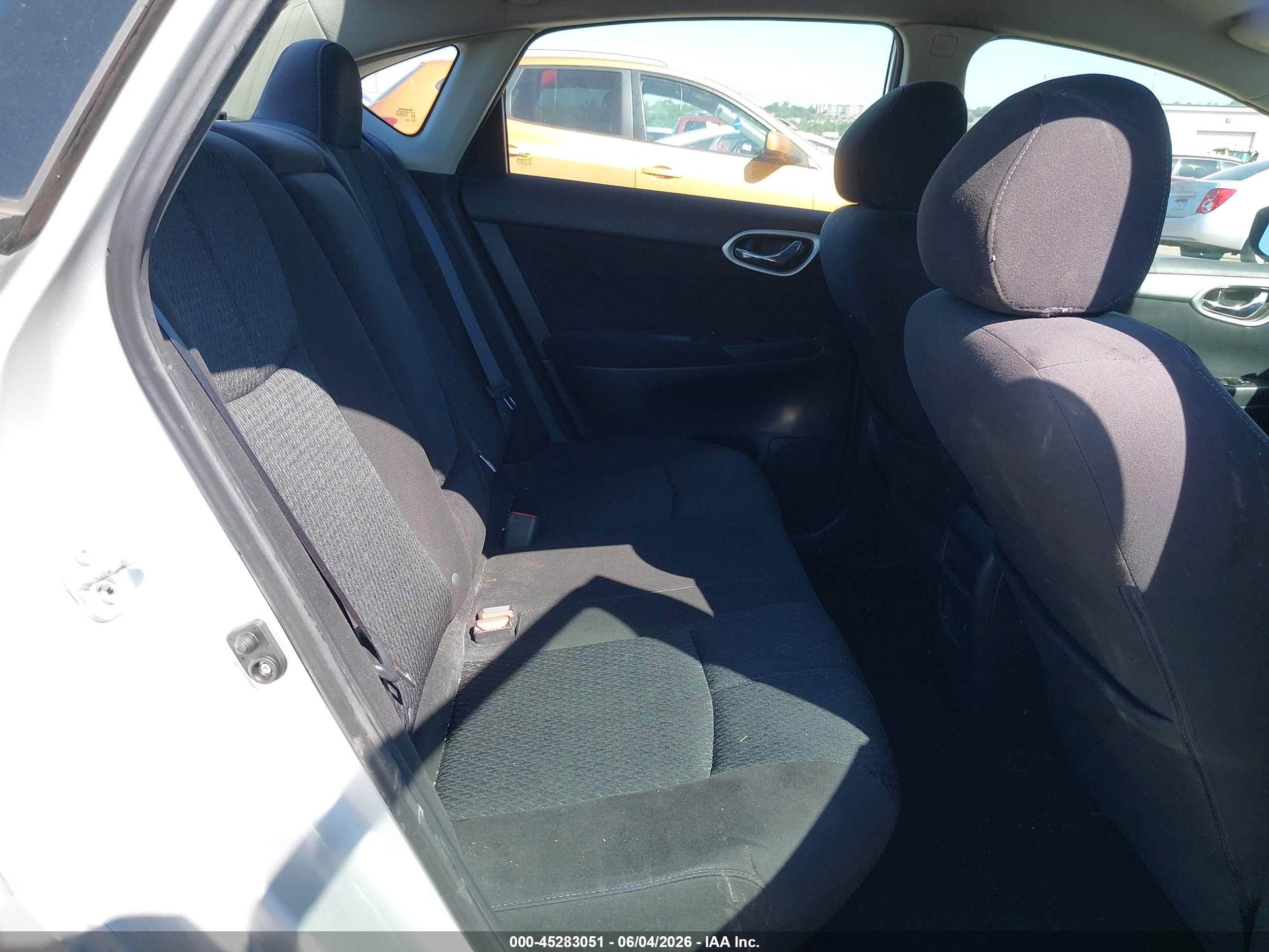 2013 Nissan Sentra Sr Серебряный vin: 3N1AB7AP8DL799248