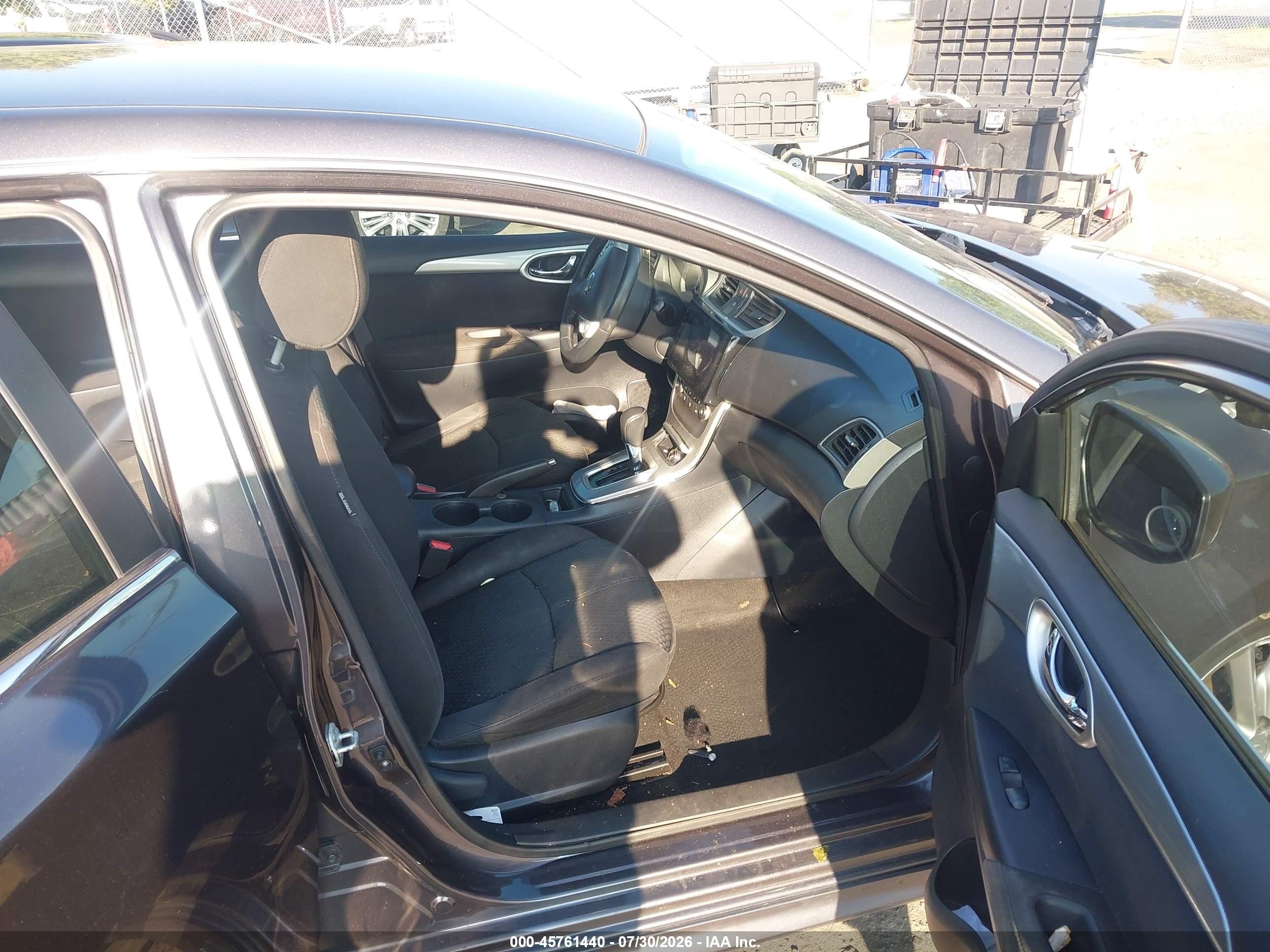 2014 Nissan Sentra Sr Gray vin: 3N1AB7AP8EL619073