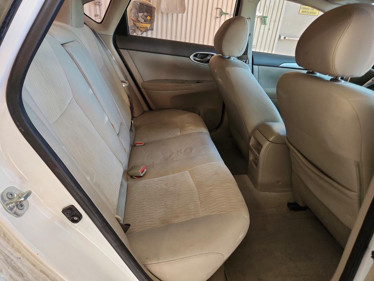 2014 Nissan Sentra S White vin: 3N1AB7AP8EL639162
