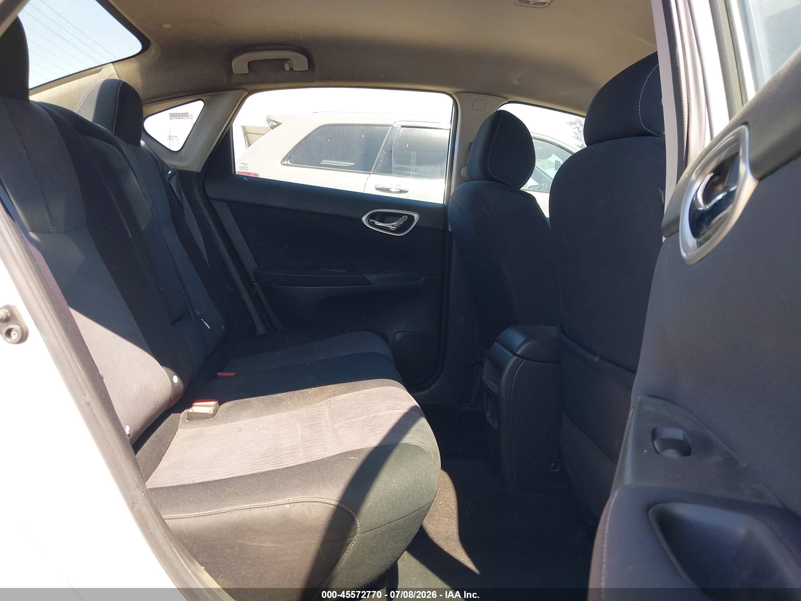 2014 Nissan Sentra Fe+ S/fe+ Sv/s/sl/sr/sv Silver vin: 3N1AB7AP8EL657211