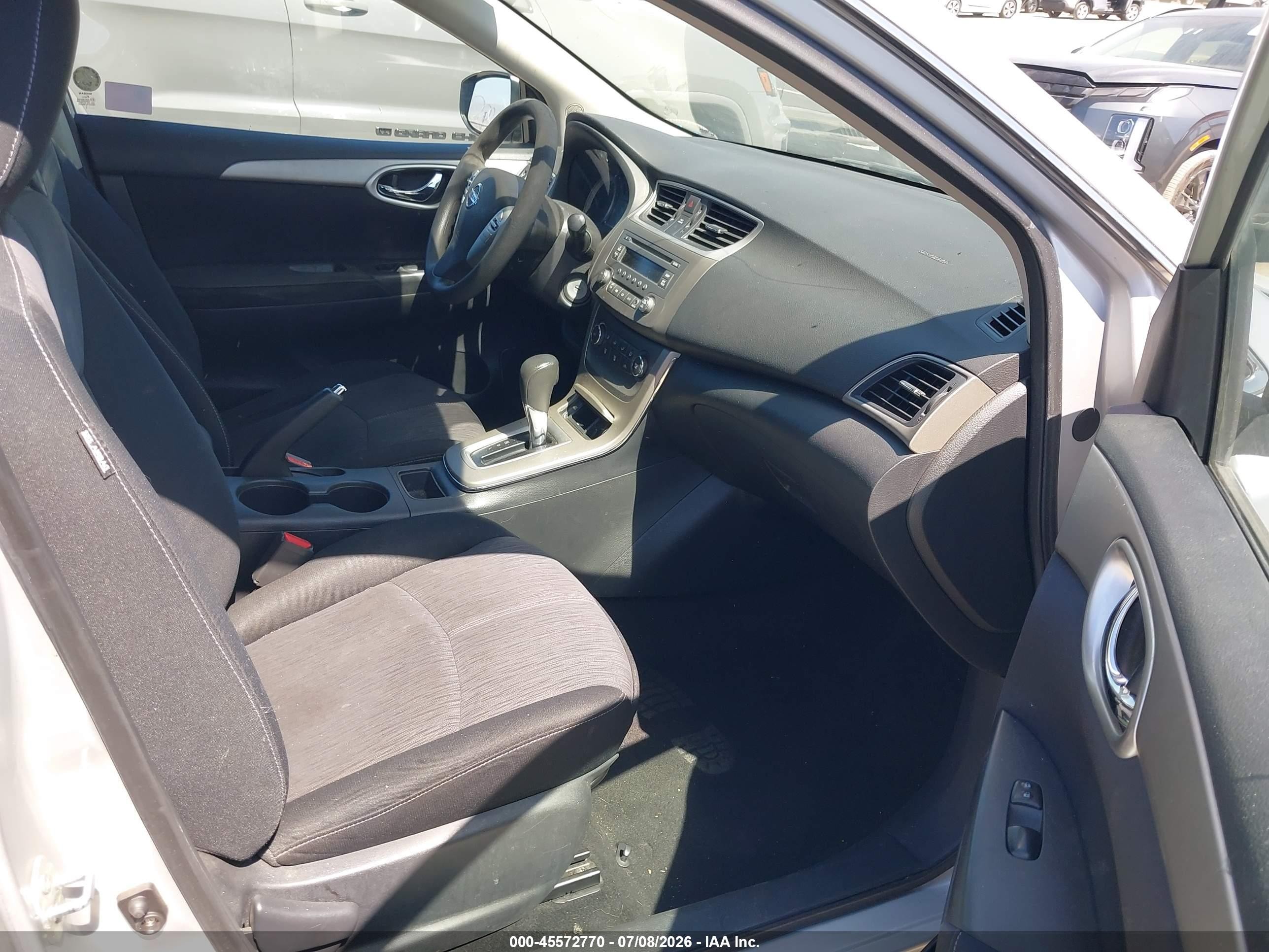 2014 Nissan Sentra Fe+ S/fe+ Sv/s/sl/sr/sv Silver vin: 3N1AB7AP8EL657211