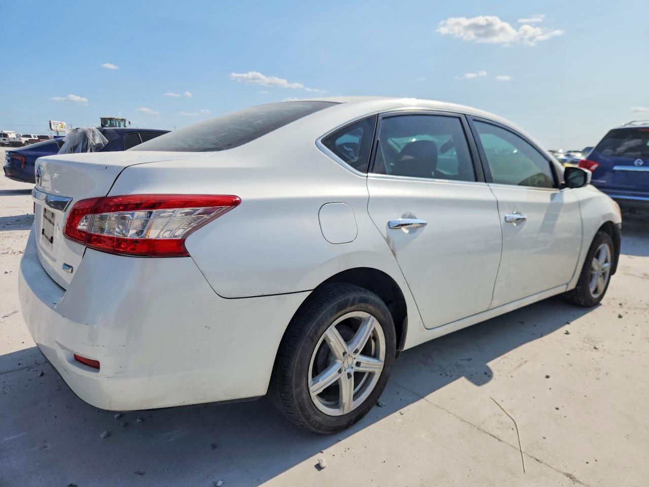 2014 Nissan Sentra S White vin: 3N1AB7AP8EL689995