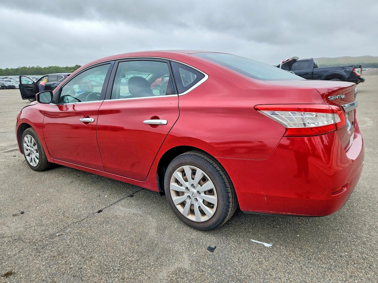 2014 Nissan Sentra S Red vin: 3N1AB7AP8EY241534