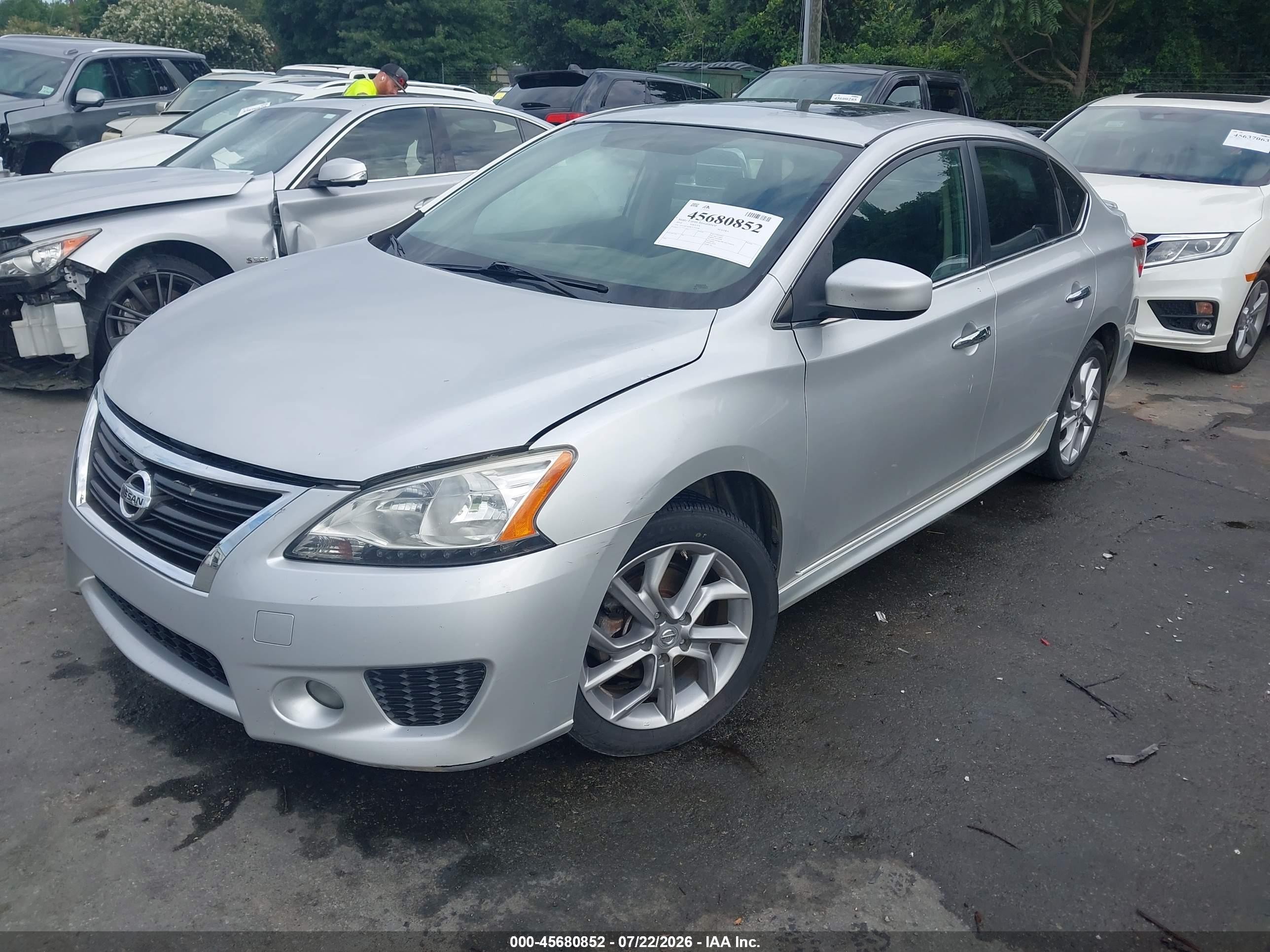 2014 Nissan Sentra Sr Silver vin: 3N1AB7AP8EY272038