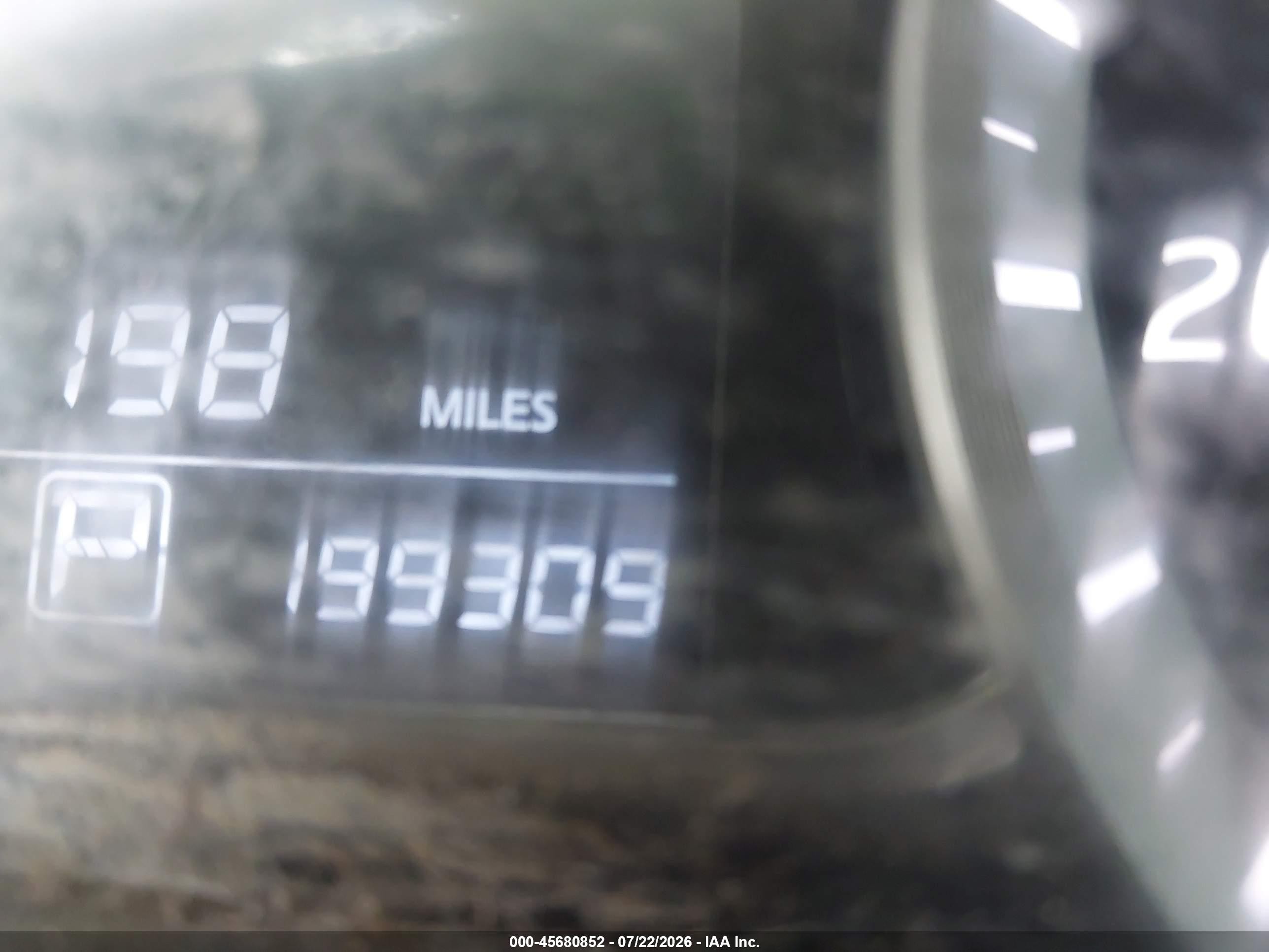 2014 Nissan Sentra Sr Silver vin: 3N1AB7AP8EY272038
