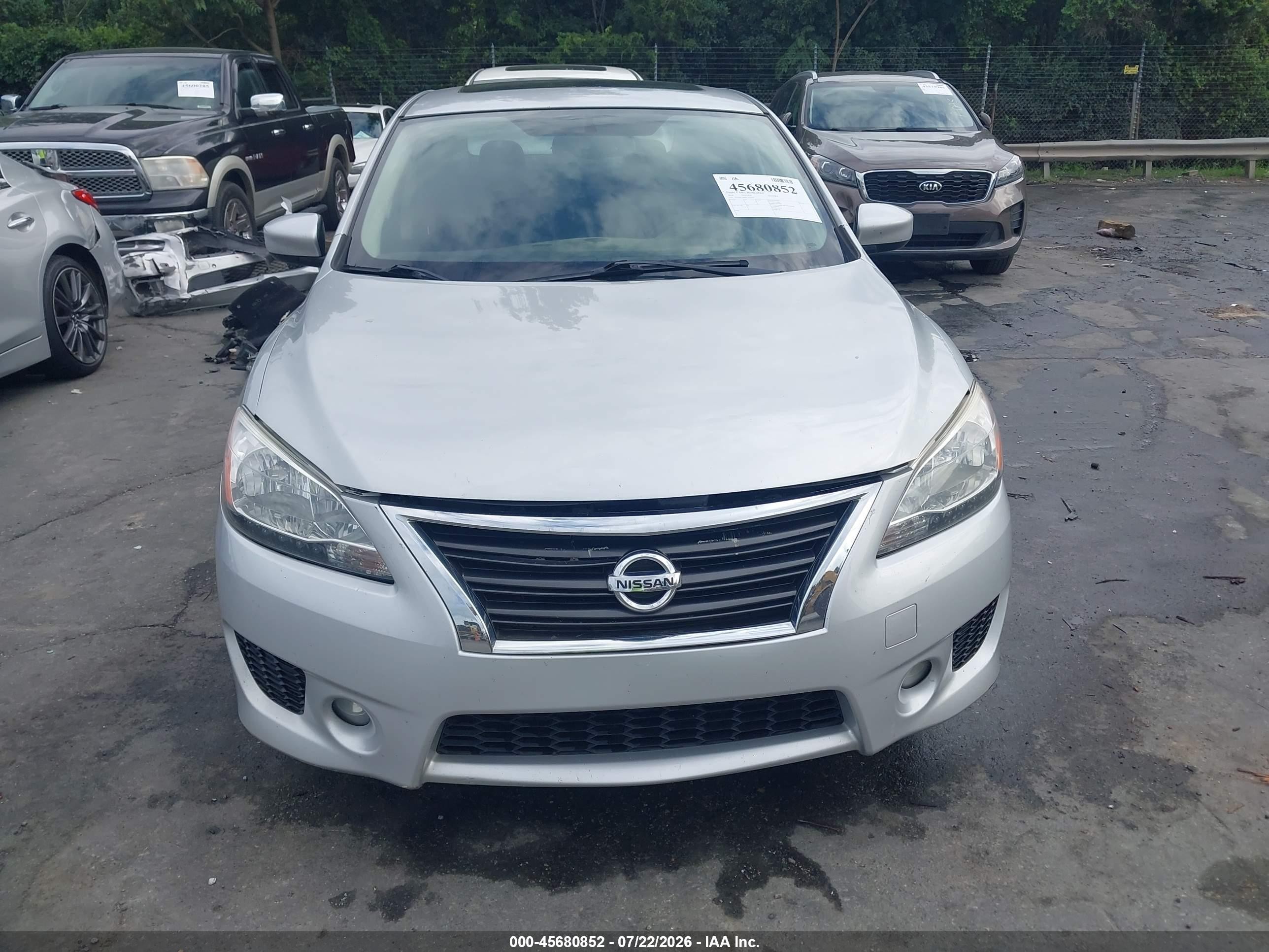 2014 Nissan Sentra Sr Silver vin: 3N1AB7AP8EY272038