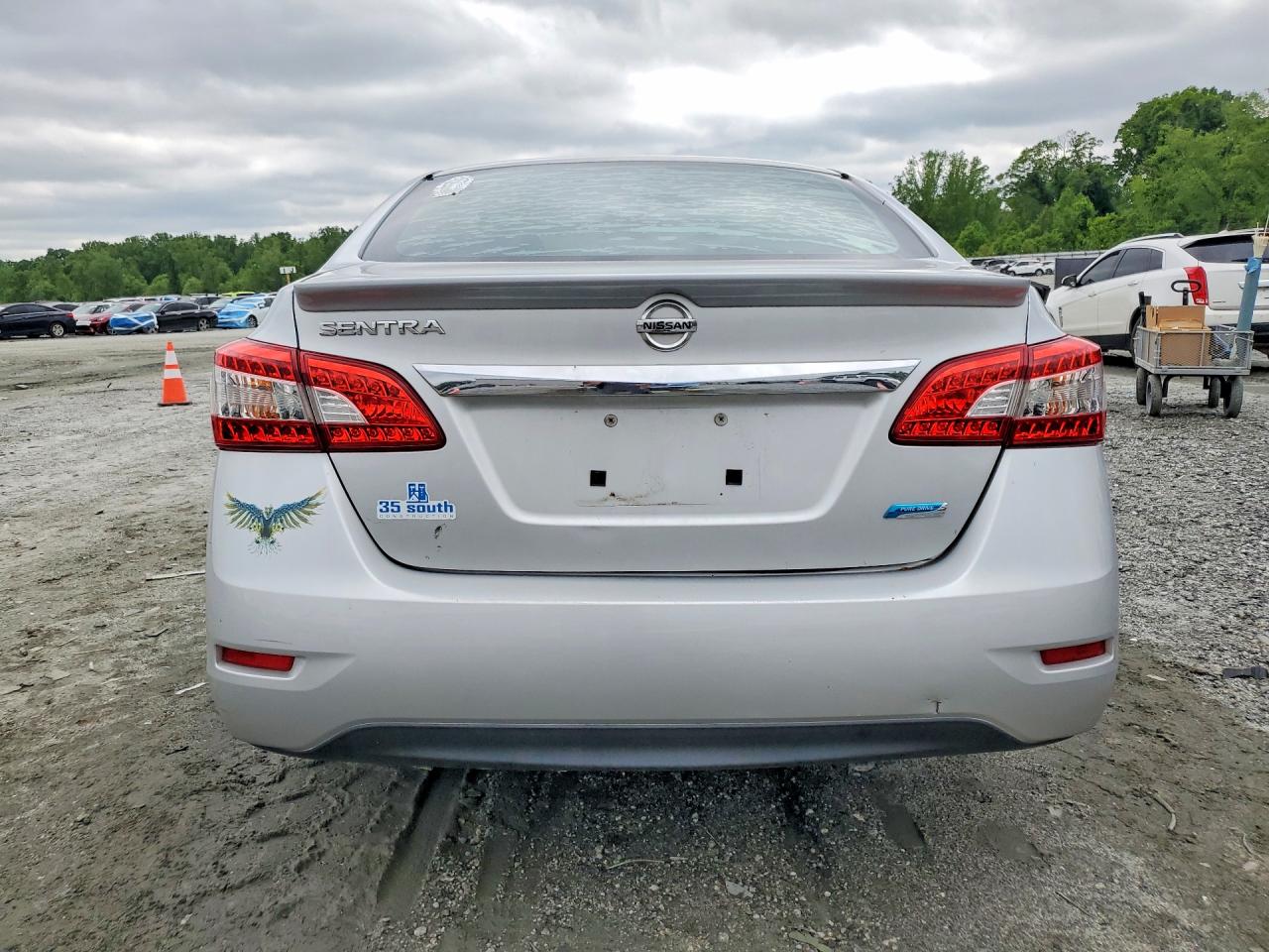 2014 Nissan Sentra Fe+ Sv Silver vin: 3N1AB7AP8EY285582