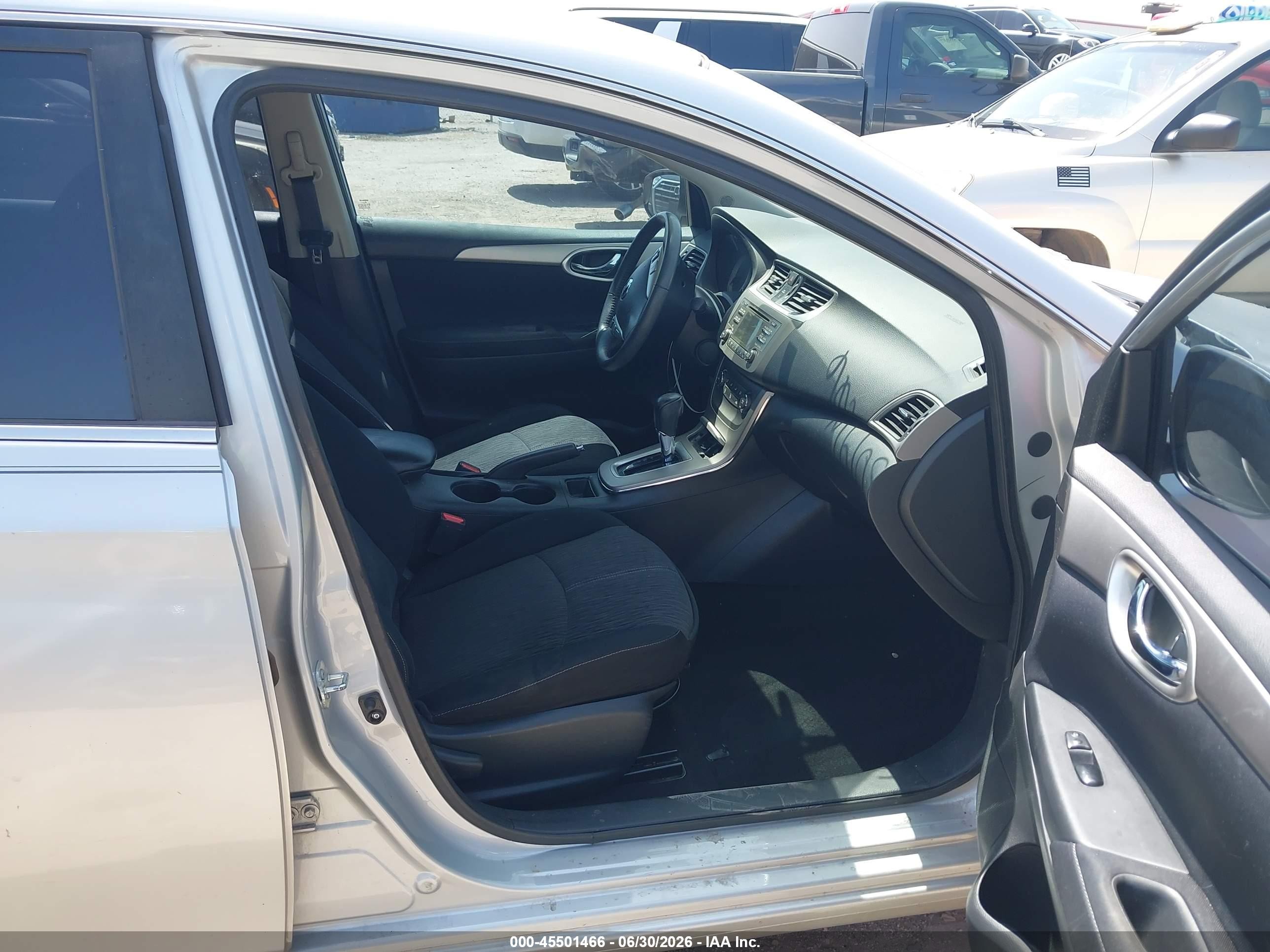 2014 Nissan Sentra Sv Серебряный vin: 3N1AB7AP8EY288904
