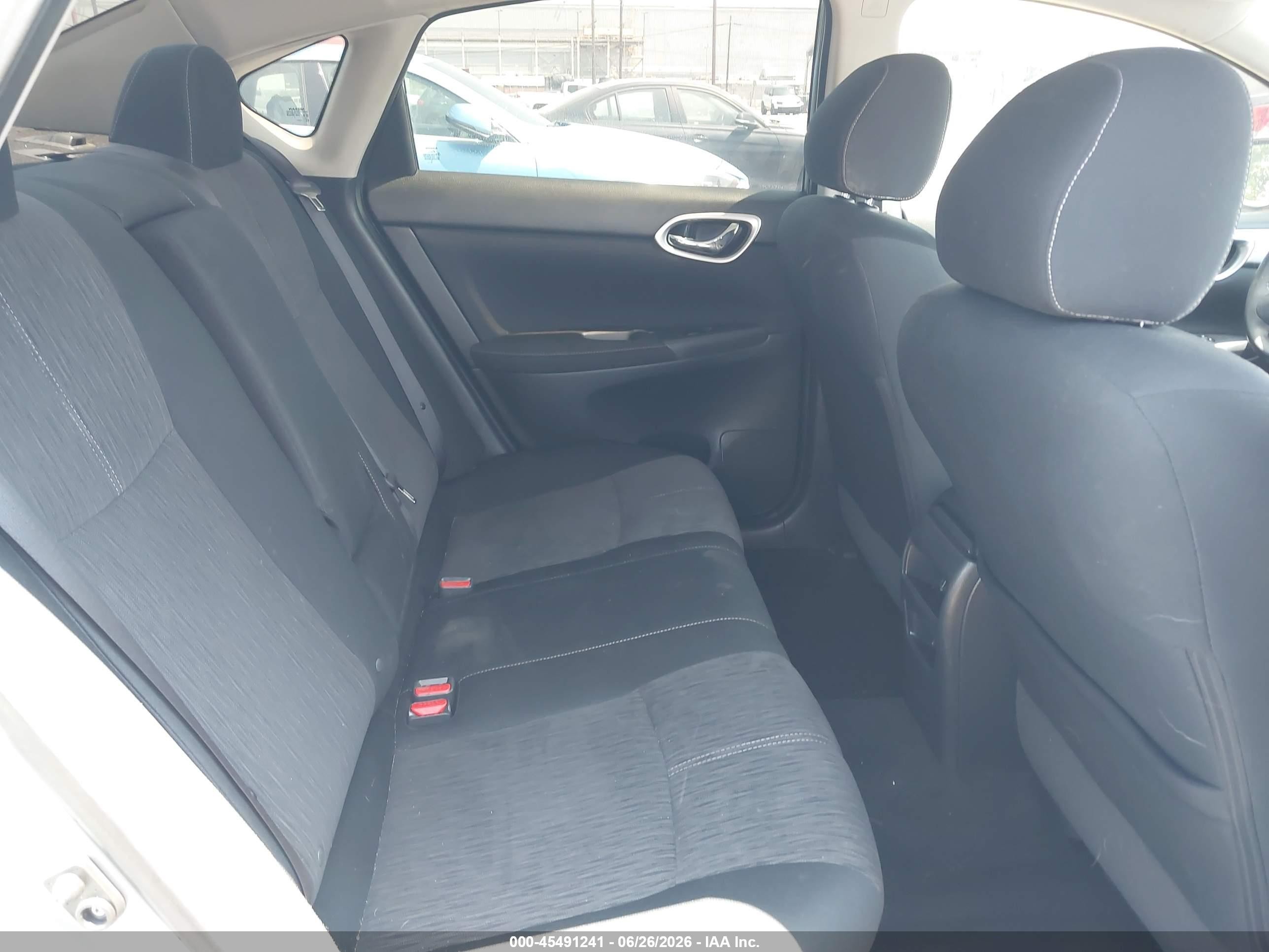 2014 Nissan Sentra Sv Silver vin: 3N1AB7AP8EY320296