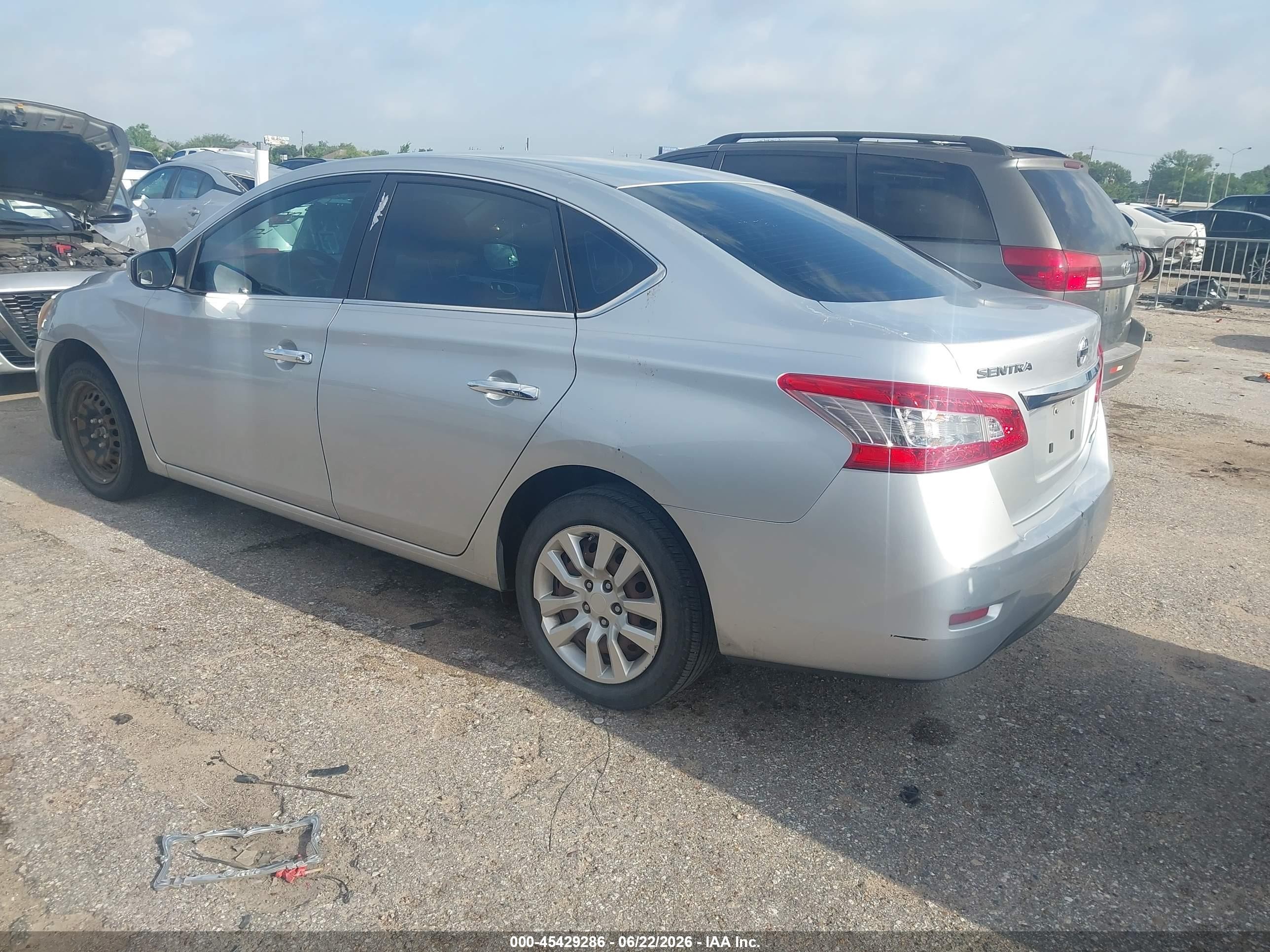 2014 Nissan Sentra S Silver vin: 3N1AB7AP8EY323411