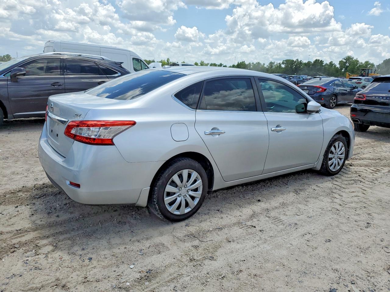 2015 Nissan Sentra Sv Серебряный vin: 3N1AB7AP8FL645528
