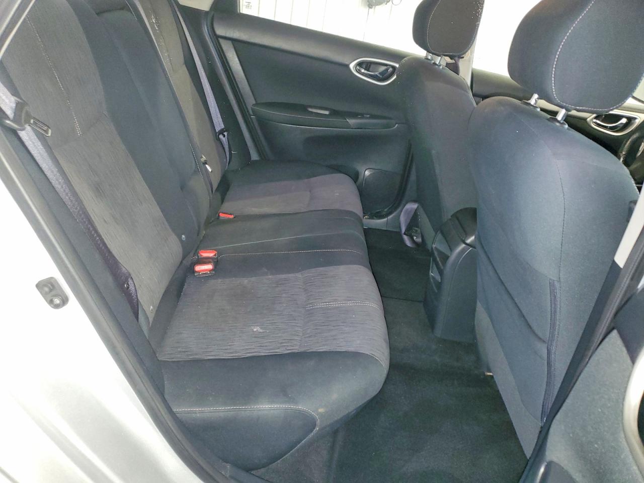 2015 Nissan Sentra Sv Silver vin: 3N1AB7AP8FL663401