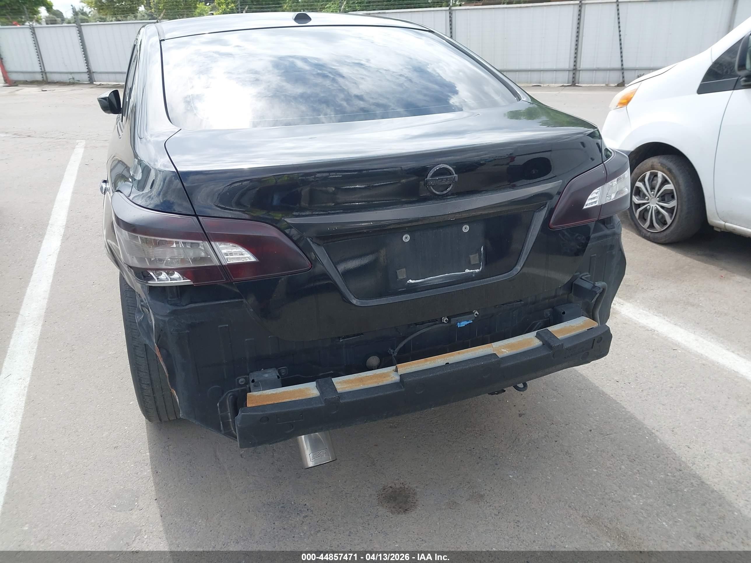 2015 Nissan Sentra Fe+ S/s/sl/sr/sv Черный vin: 3N1AB7AP8FY214528