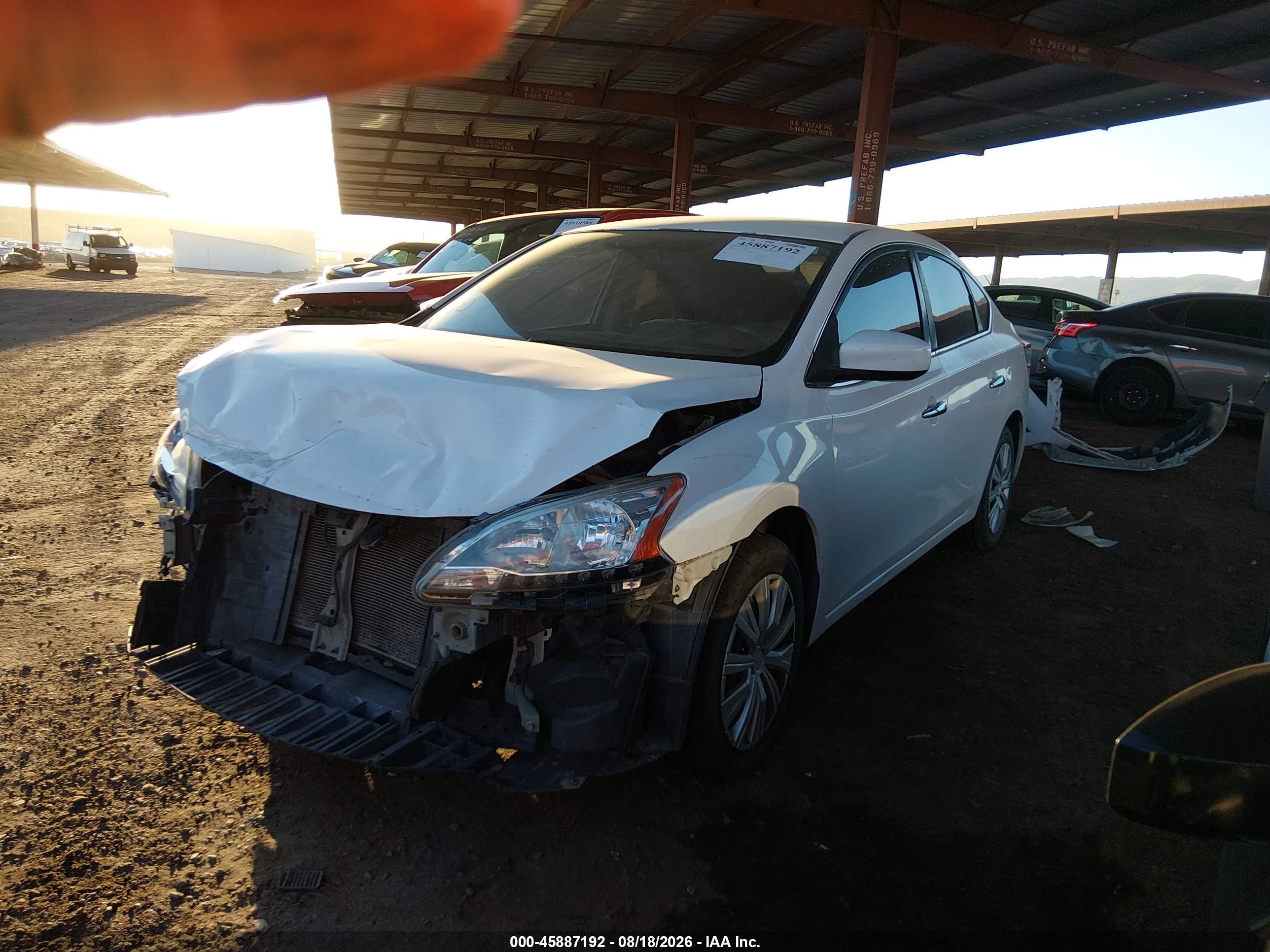 2015 Nissan Sentra   White vin: 3N1AB7AP8FY280545