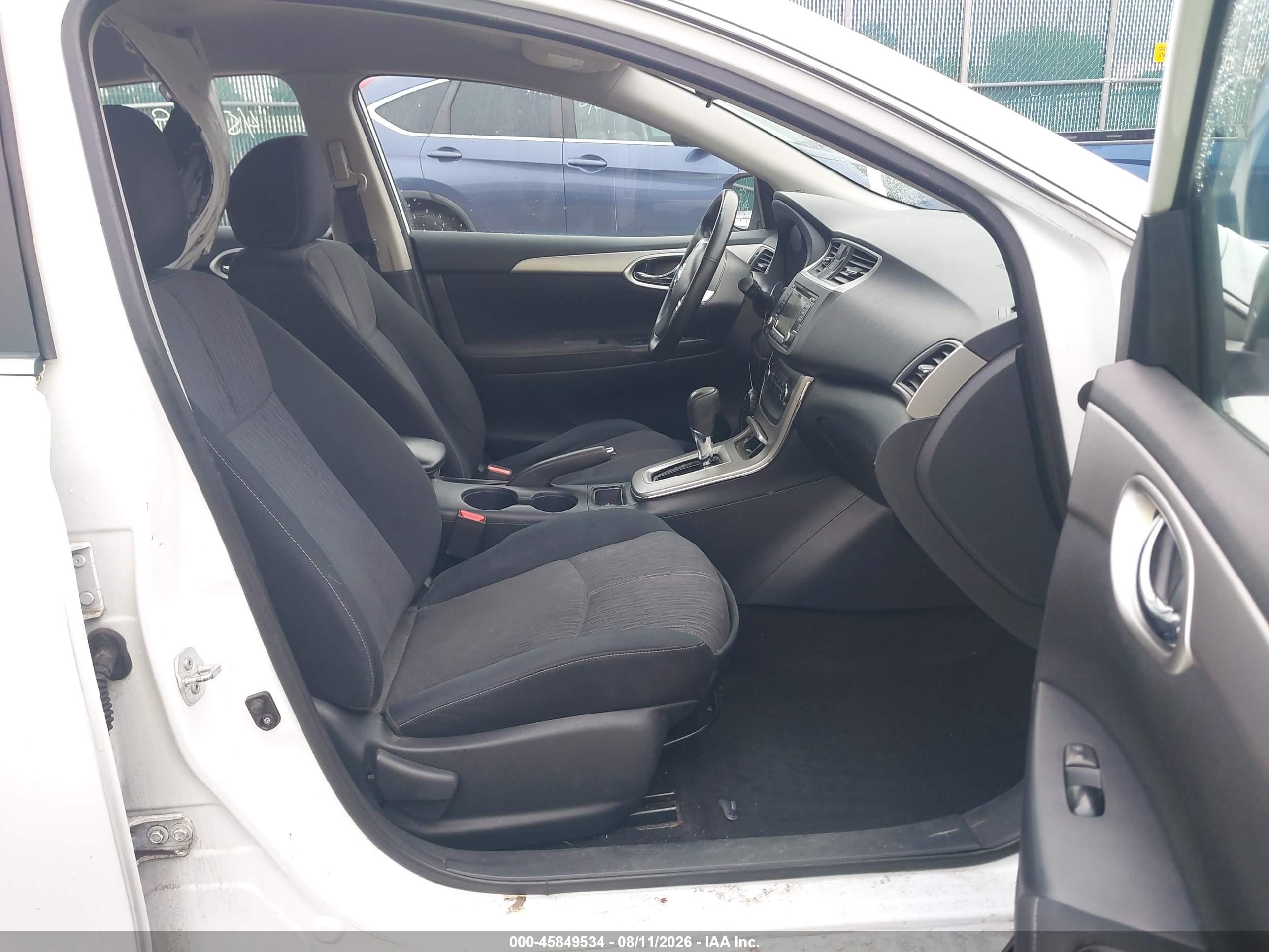 2015 Nissan Sentra Fe+ S/s/sl/sr/sv White vin: 3N1AB7AP8FY290508