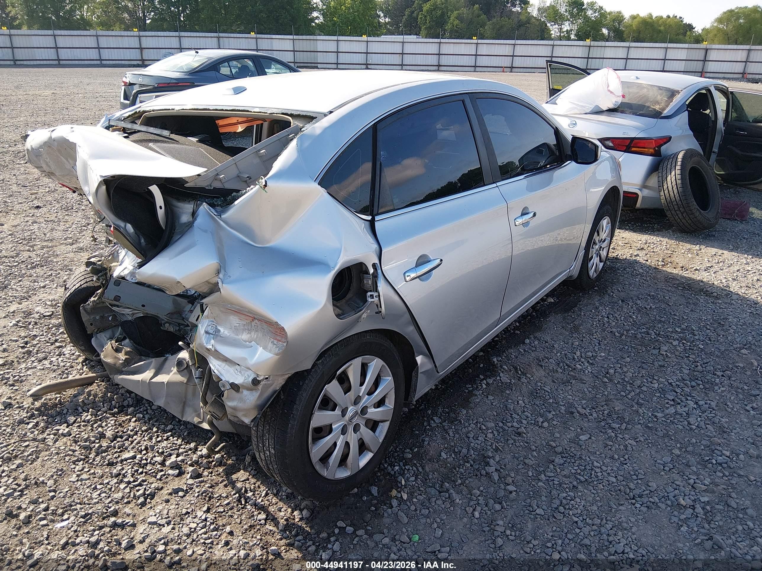 2015 Nissan Sentra Sv Silver vin: 3N1AB7AP8FY292016