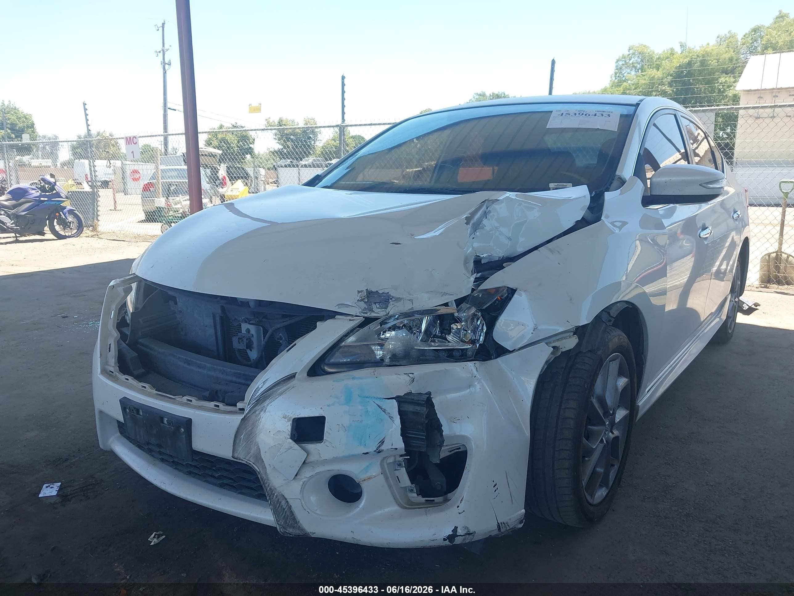 2015 Nissan Sentra Sr White vin: 3N1AB7AP8FY310403