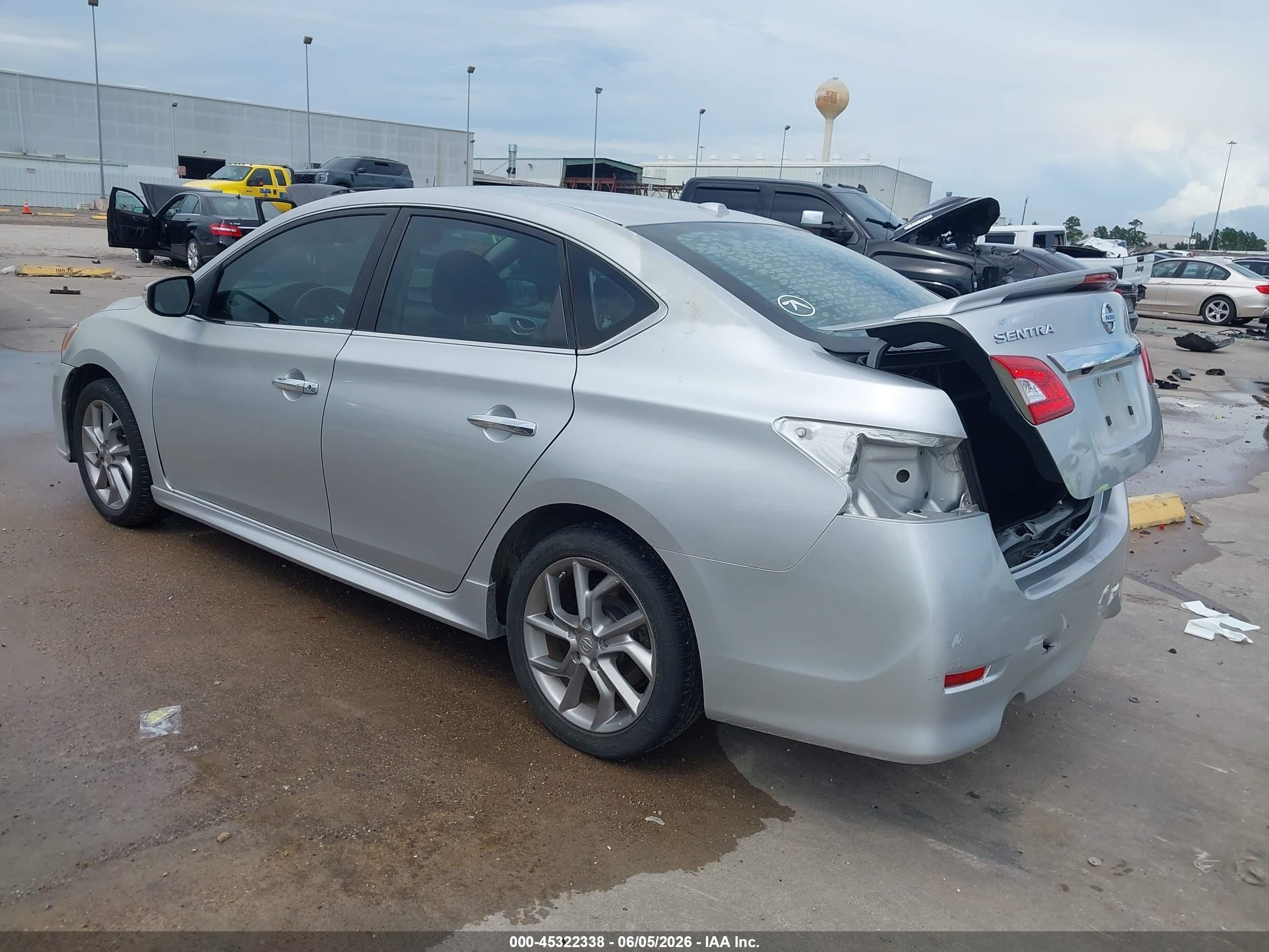 2015 Nissan Sentra Sr Silver vin: 3N1AB7AP8FY315228
