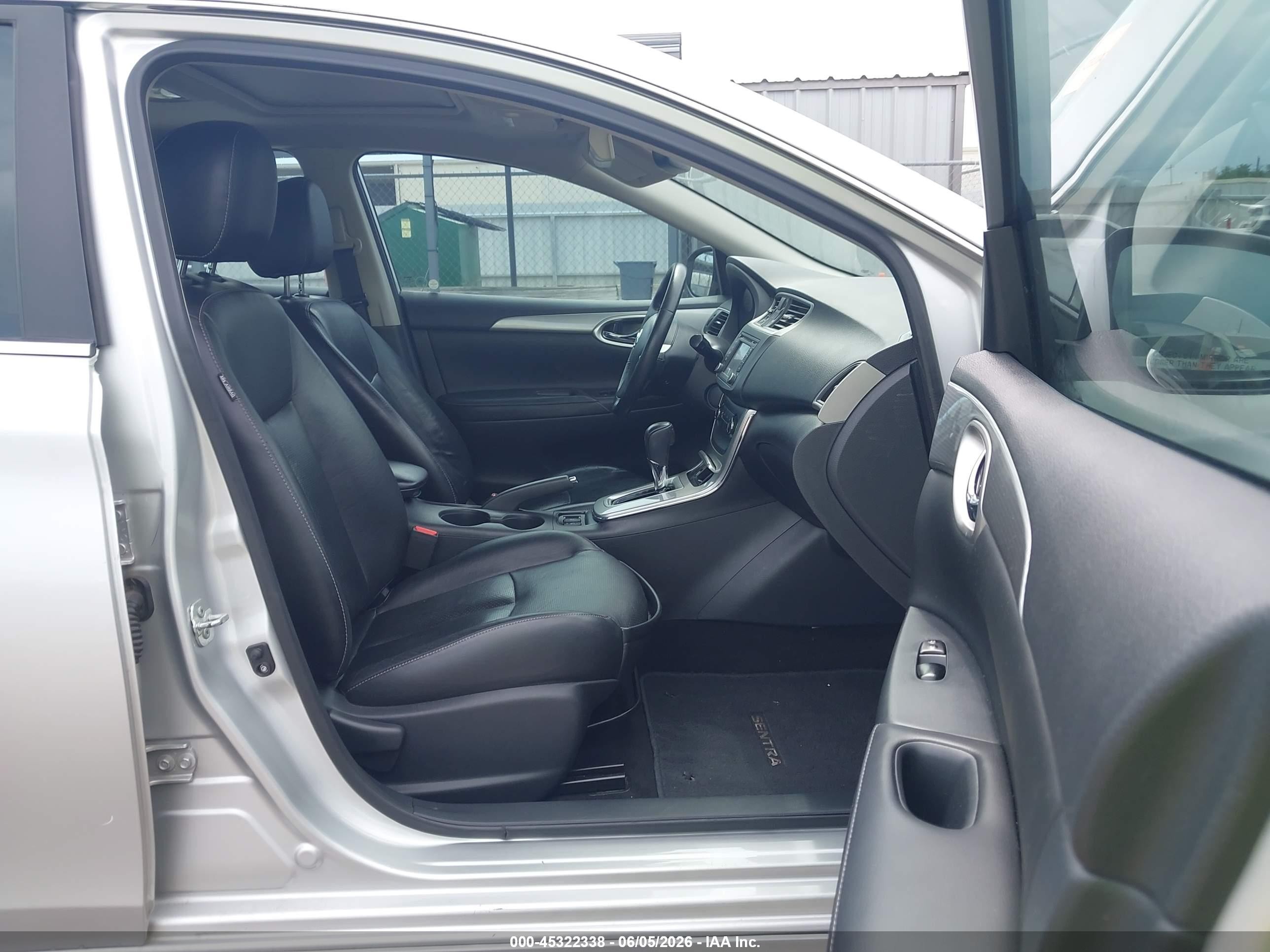 2015 Nissan Sentra Sr Silver vin: 3N1AB7AP8FY315228