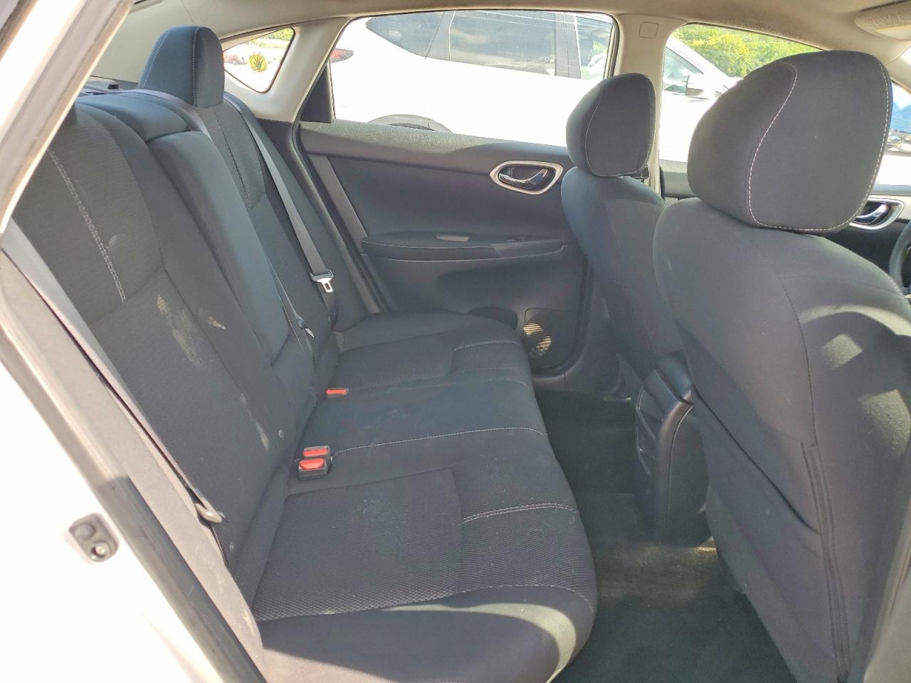 2015 Nissan Sentra S Silver vin: 3N1AB7AP8FY330098