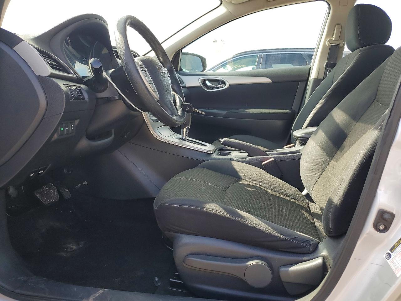 2015 Nissan Sentra S Silver vin: 3N1AB7AP8FY330098