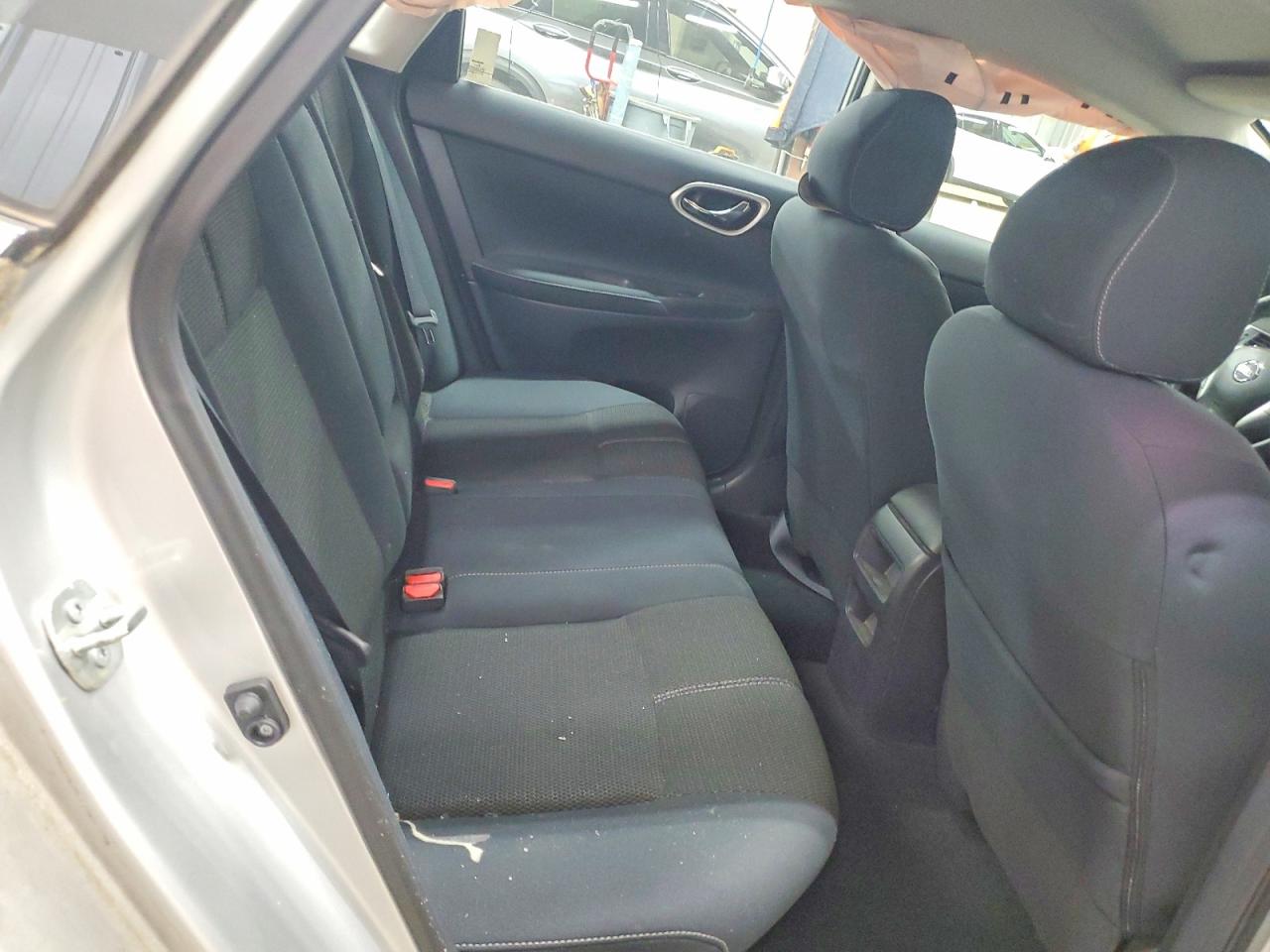 2015 Nissan Sentra S Silver vin: 3N1AB7AP8FY335513